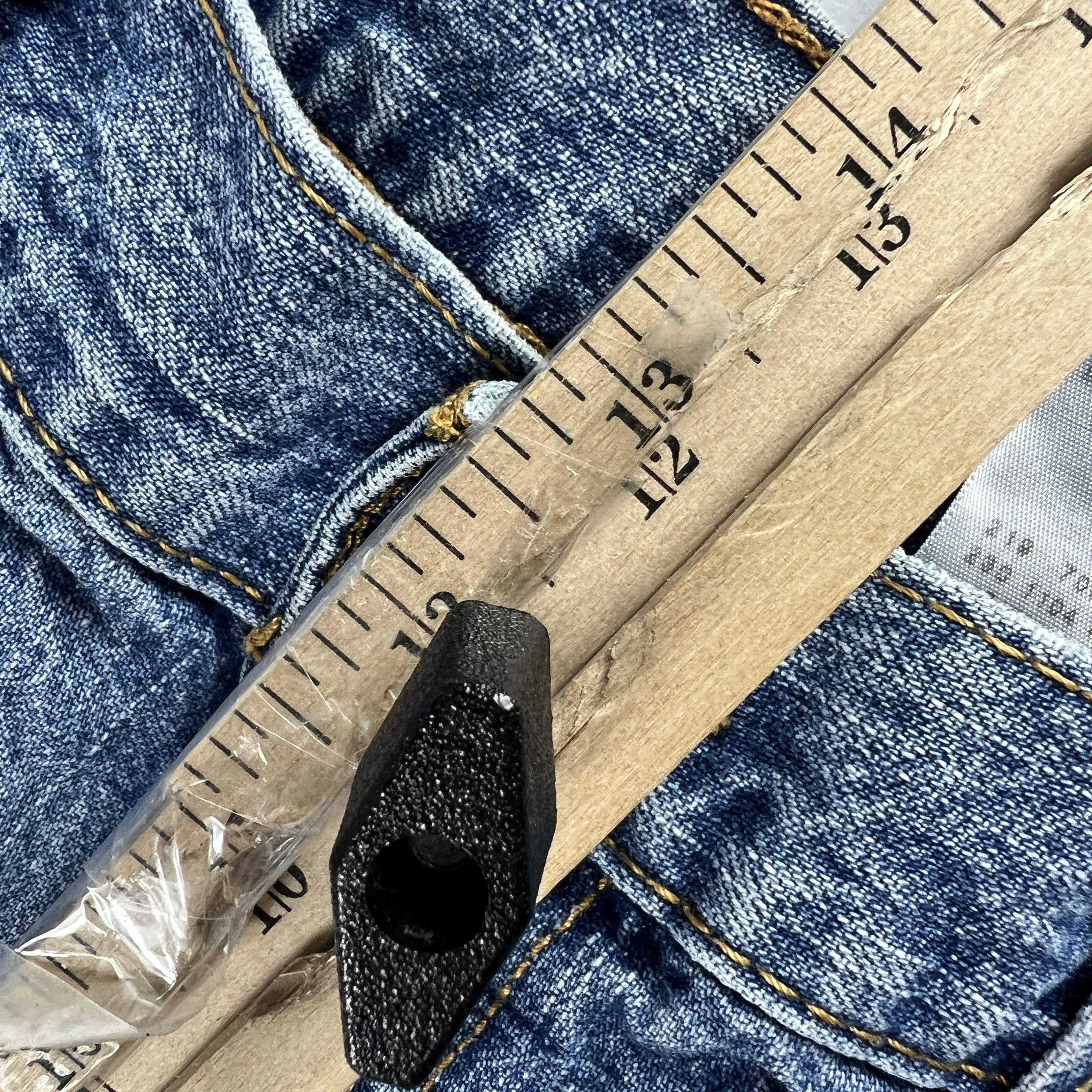 Levi's × Vintage Y2K Levi's Jean Shorts 569 Loose Faded Bermuda Denim Jorts Size US 36 / EU 52 - 17 Thumbnail
