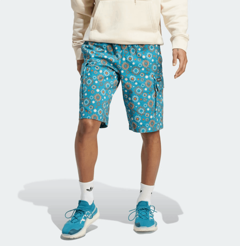 Adidas Adidas IC2288 Adventure Nature Awakening Cargo Shorts ( S ) Size US 28 / EU 44 - 1 Thumbnail