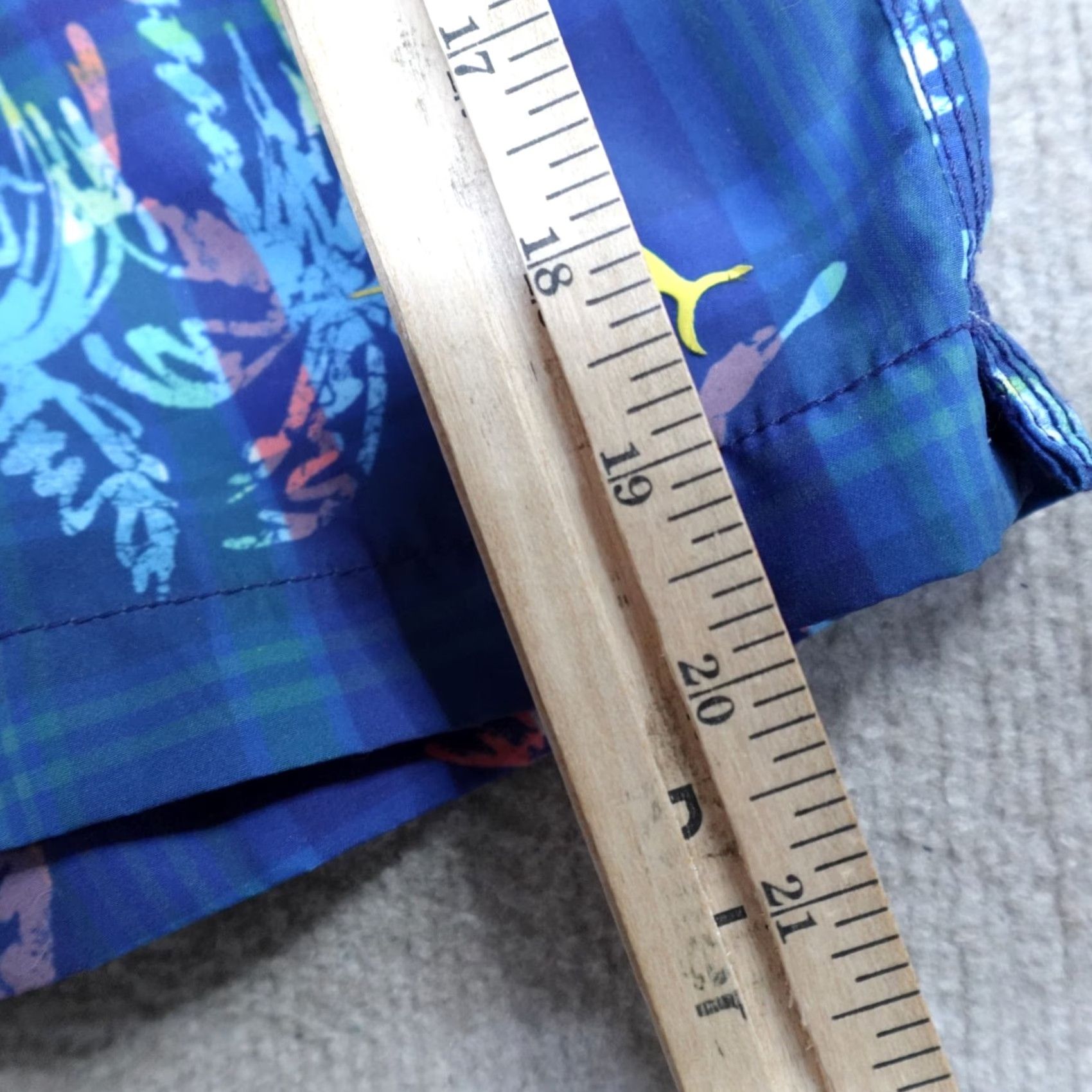 Tommy Bahama Tommy Bahama Swim Shorts L Blue Floral Lined Palms Plaid Men Bottom Size US 33 - 3 Thumbnail