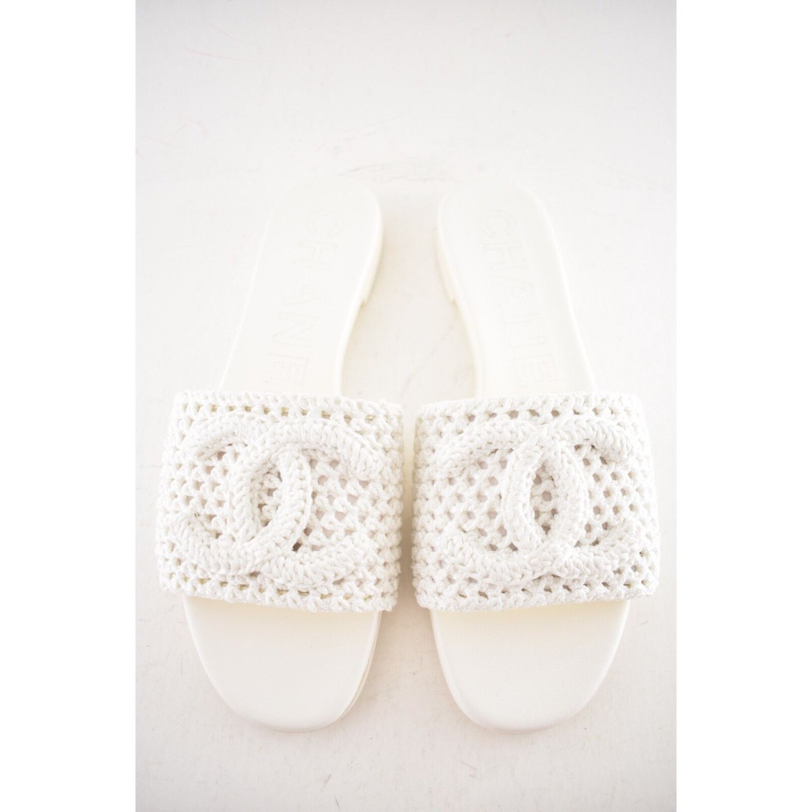 Chanel Chanel 24M White Crochet Knit Coco Beach CC Logo Mule Size US 11 / IT 41 - 16 Thumbnail
