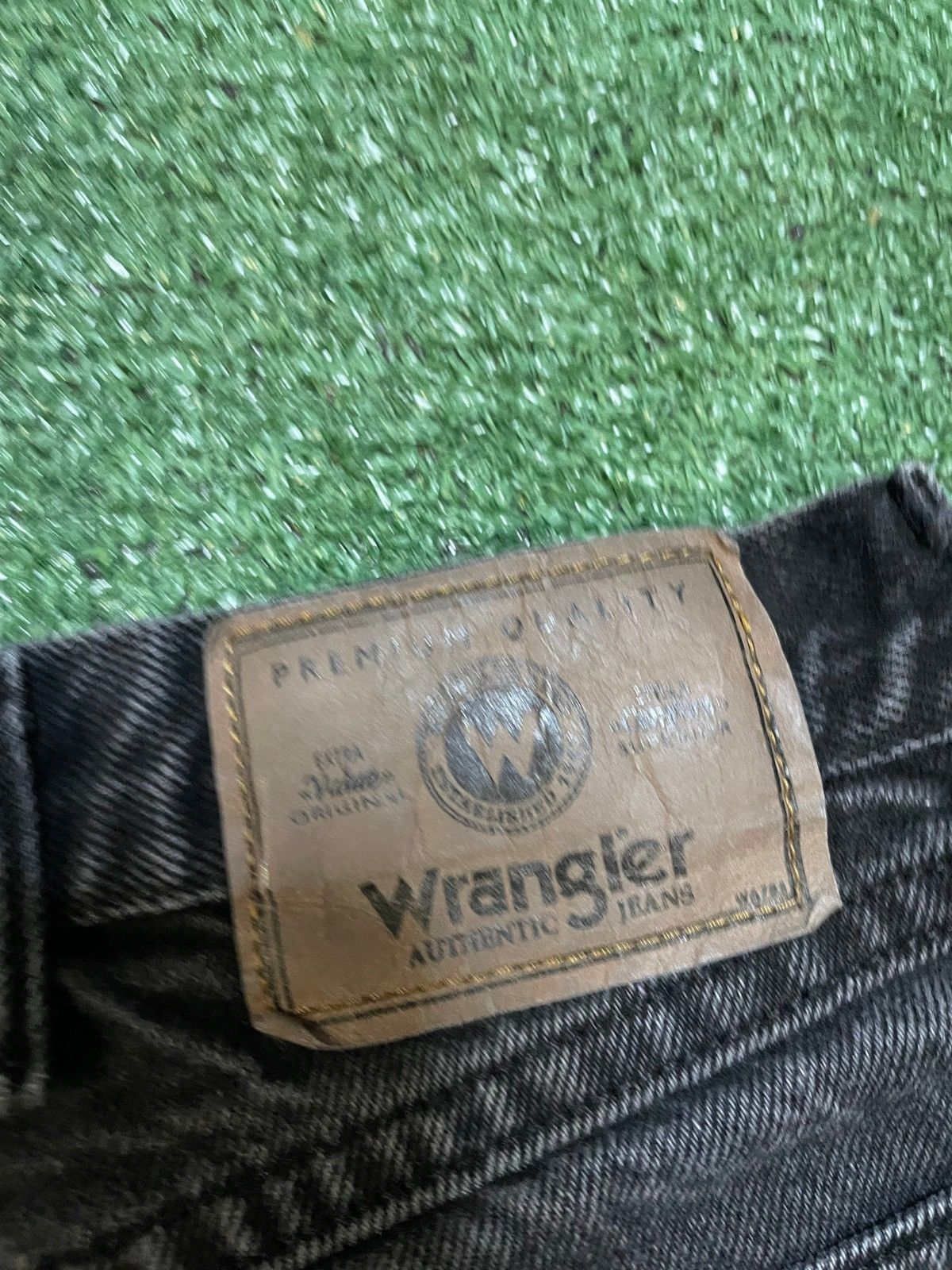 Wrangler Wrangler black denim jeans Size US 34 / EU 50 - 4 Thumbnail