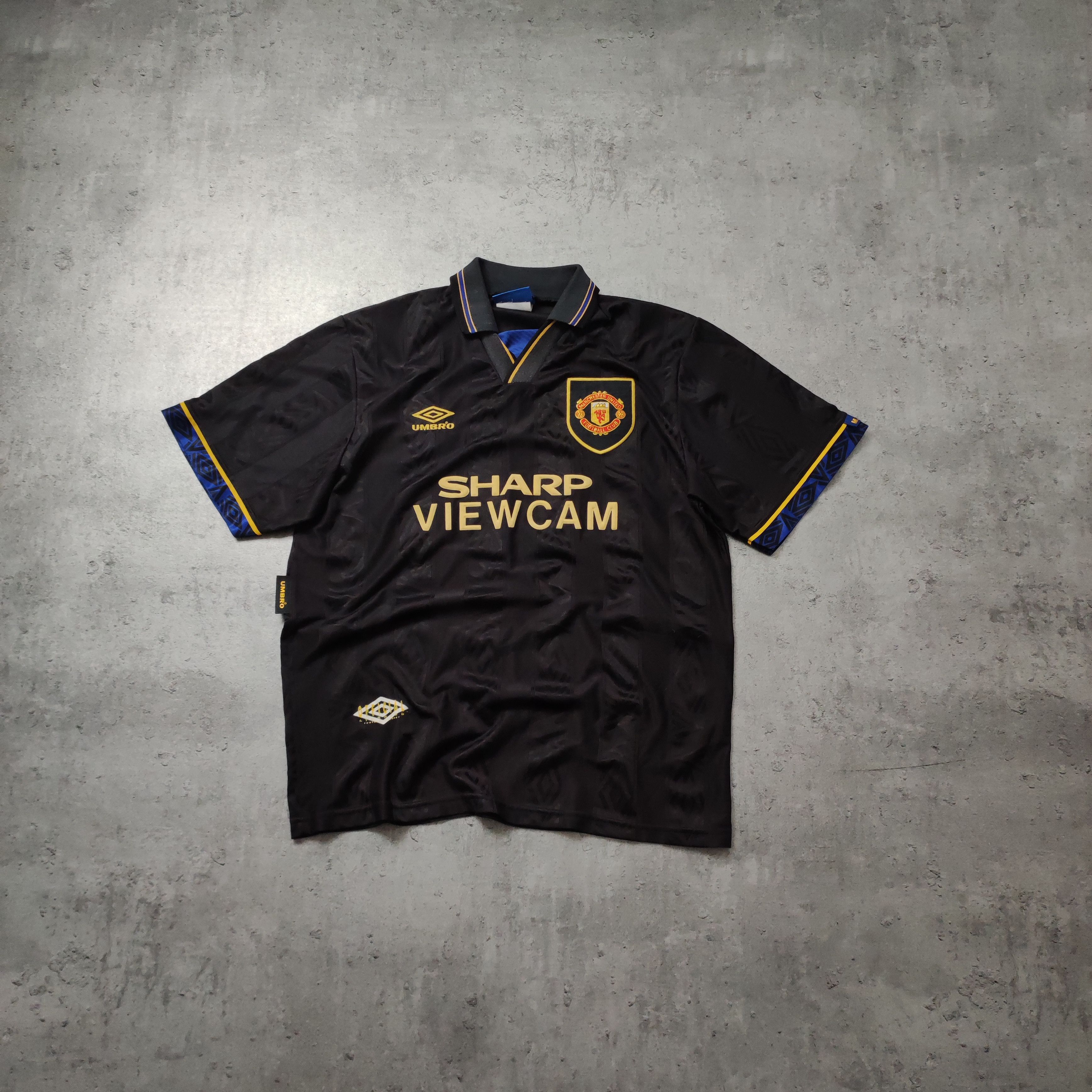 Vintage RARE OG 1993 Umbro x Manchester United Away Football Kit Size US L / EU 52-54 / 3 - 1 Thumbnail