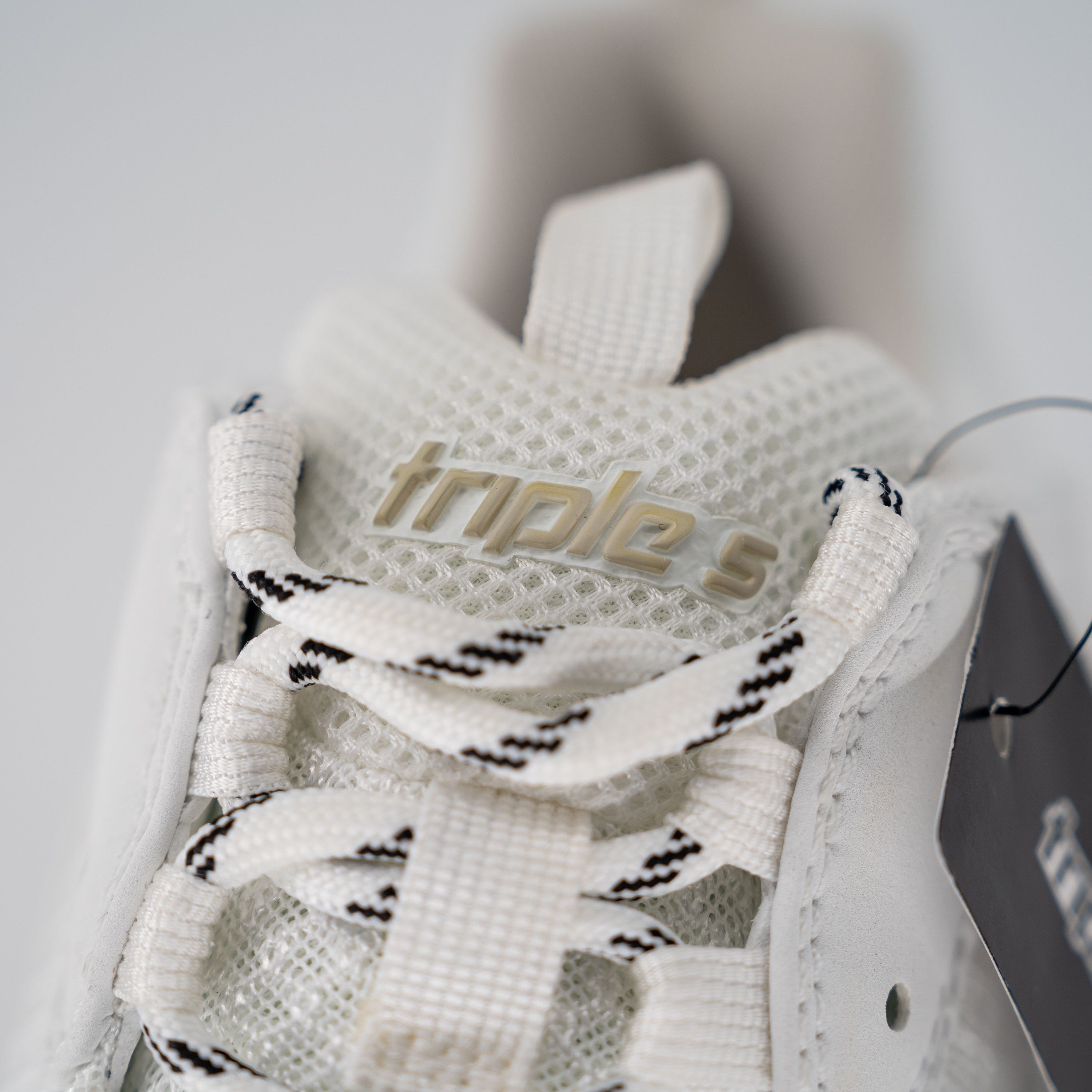 Balenciaga size EU 42 US 12 Balenciaga Triple S White Womens Sneakers Size US 12 / IT 42 - 5 Thumbnail