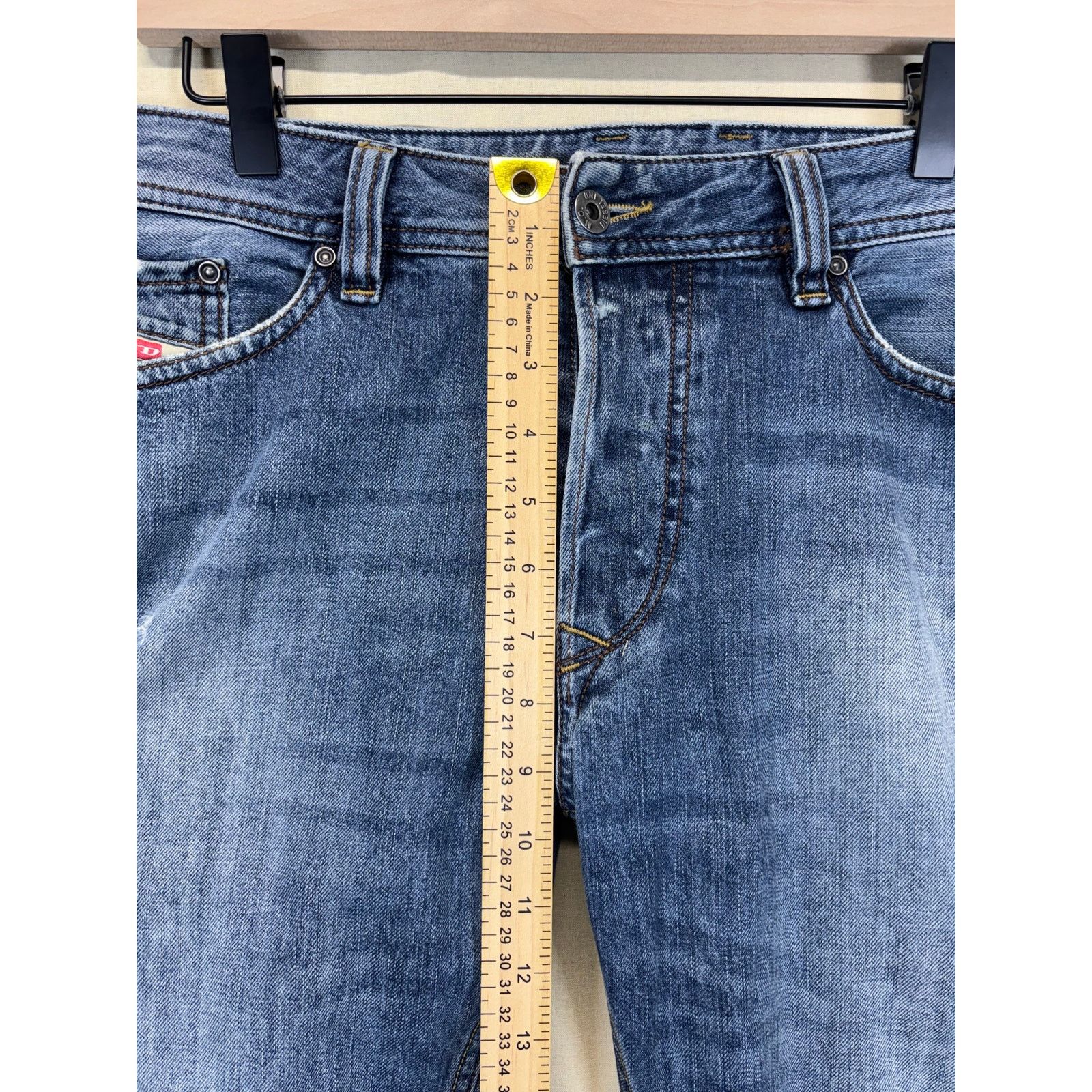 Diesel Diesel Viker Straight Leg Jeans Blue Wash W34 Distressed Size US 34 / EU 50 - 2 Thumbnail
