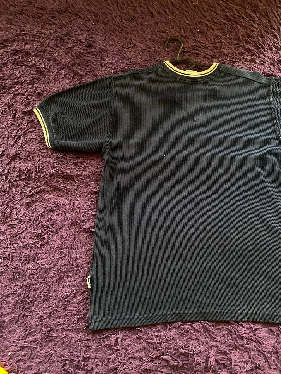 Nike × Vintage Vintage Nike Y2K Logo Swoosh T Shirt Tee Size US L / EU 52-54 / 3 - 7 Thumbnail