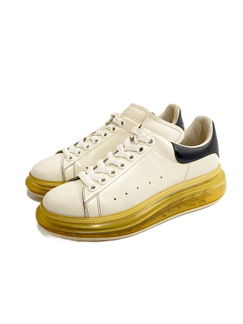 Alexander McQueen Alexander McQueen White Logo Oversize Shoes Sneakers Size US 6 / IT 36 - 1 Thumbnail