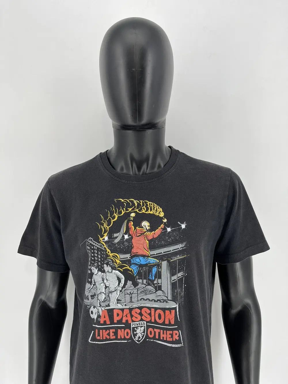 Vintage Vintage 90s Art Stand Football Soccer Fans T-Shirt hooligan Size US L / EU 52-54 / 3 - 1 Thumbnail
