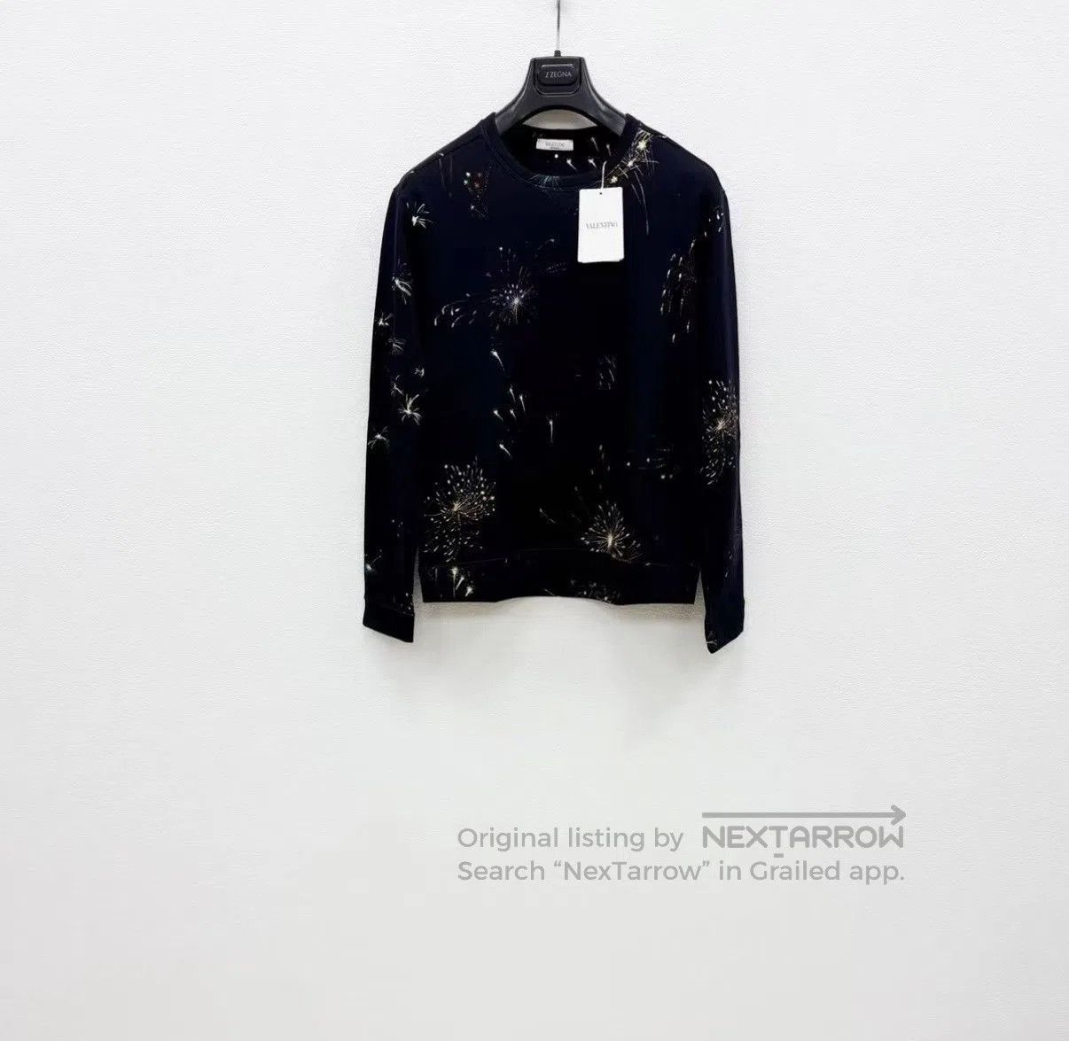 Valentino Black Firework Print Long Sleeve Sweatshirt. Size US S / EU 44-46 / 1 - 1 Thumbnail