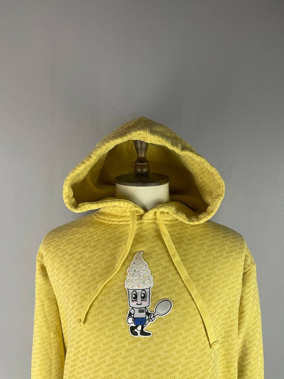 Kith Kith Treats Cereal Boy Hoodie Yellow SS18 Size US L / EU 52-54 / 3 - 3 Thumbnail