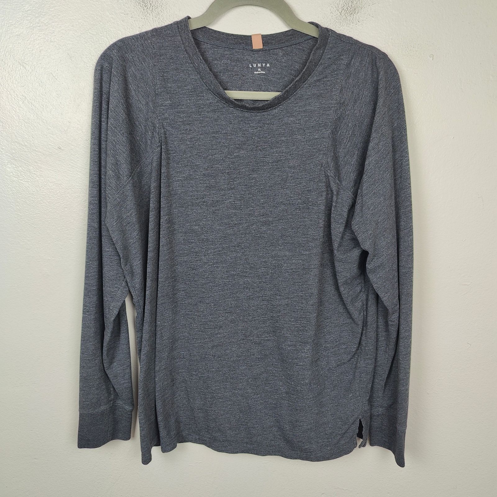 Lunya Lunya Restore Base Long Sleeve Tee Womens XL Charcoal Gray Size XL / US 12-14 / IT 48-50 - 1 Thumbnail