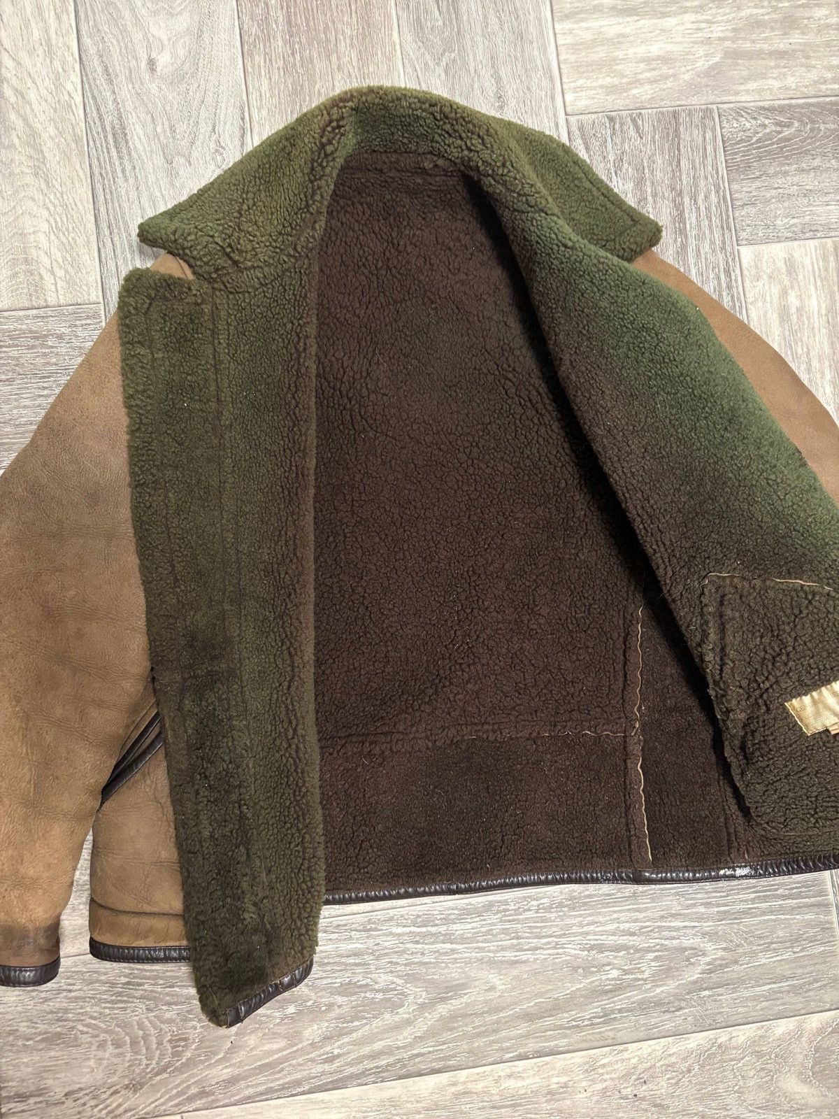 Leather Vintage Sheepskin Coat Shearling Leather Jacket B3 Size US M / EU 48-50 / 2 - 9 Thumbnail