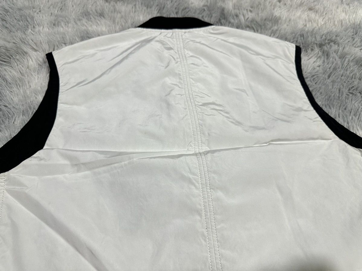 Emporio Armani 🔥Vintage Emporio Armani Gilet Uomo Nylon Vest Jacket Size US M / EU 48-50 / 2 - 11 Thumbnail