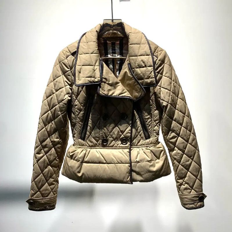 Burberry Burberry Quilted Cotton Jacket in Khaki Size XS / US 0-2 / IT 36-38 - 1 Thumbnail