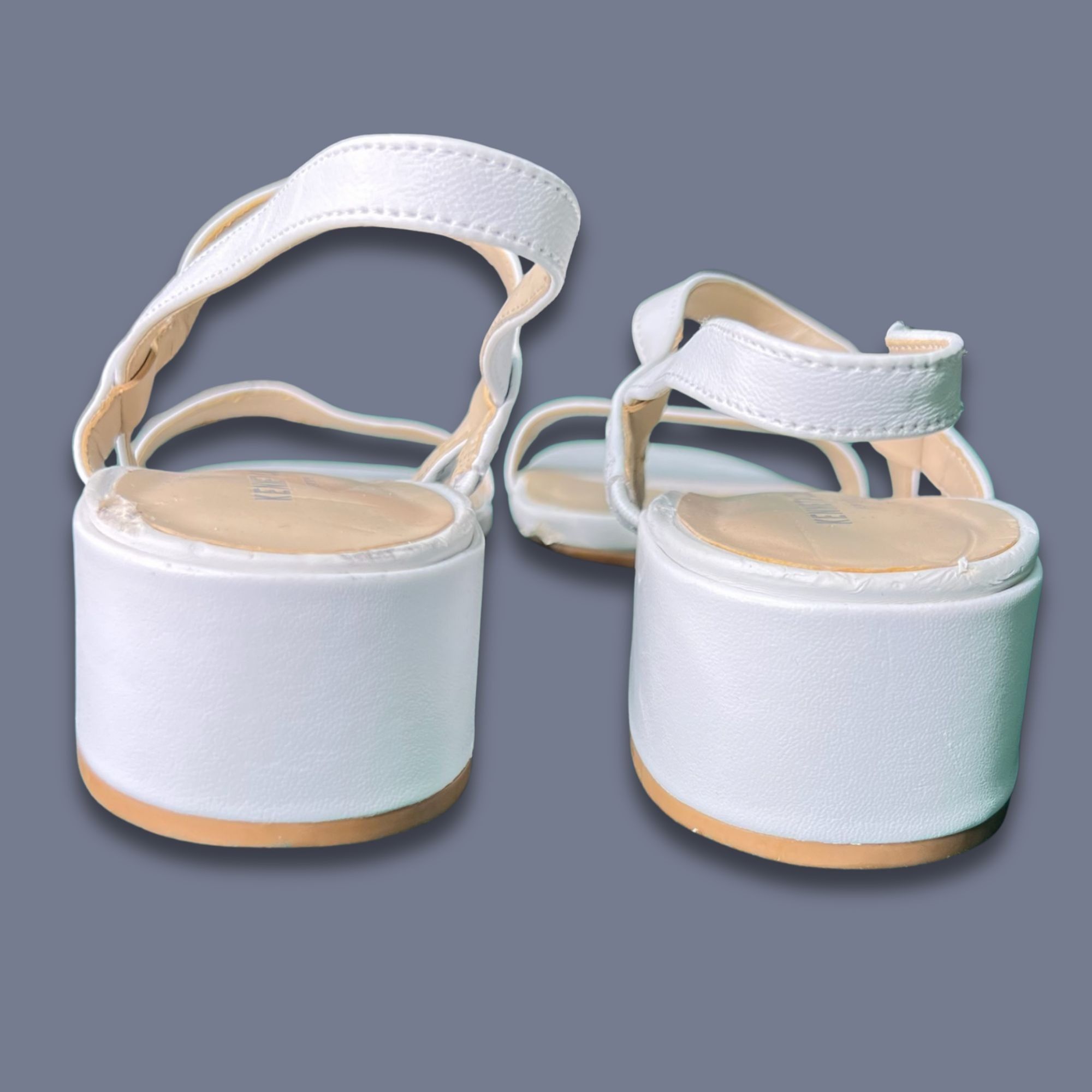 Kenneth Cole Kenneth Cole Maisie Low Heeled Sandals White Open Toe Adjust Size US 8 / IT 38 - 4 Thumbnail