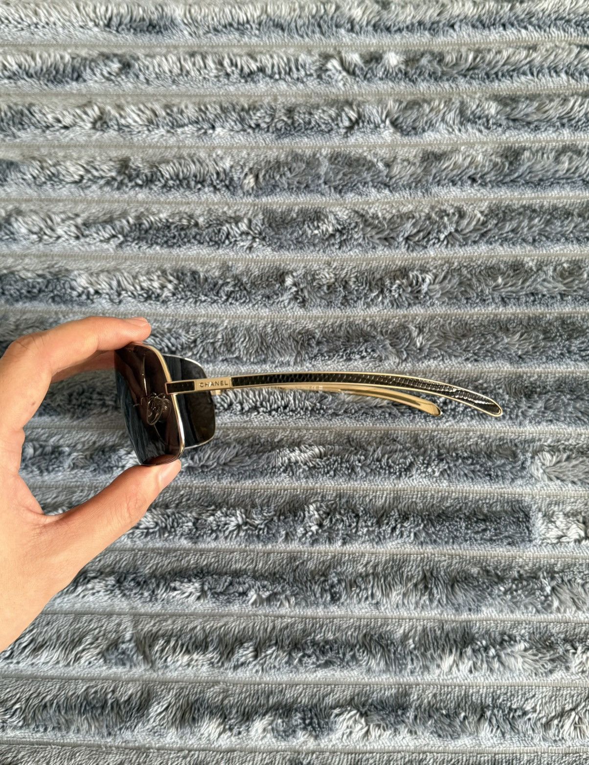 Chanel Chanel Silver Metal Aviator Sunglasses 4141-Q Size ONE SIZE - 2 Thumbnail