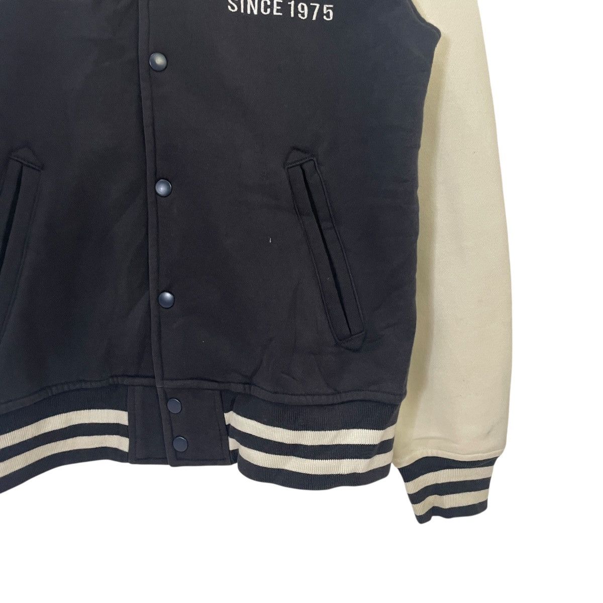 Avirex Vintage Avirex Embroidery Big Logo Varsity Jacket Size US M / EU 48-50 / 2 - 11 Thumbnail