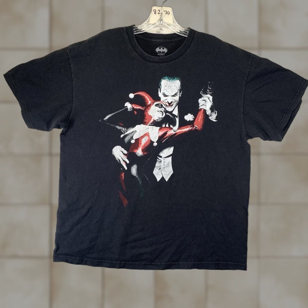 DC Comics VINTAGE Batman Joker Harley Quinn T-Shirt XL Black Graphic Print 90s Comics Mens Size US XL / EU 56 / 4 - 1 Thumbnail