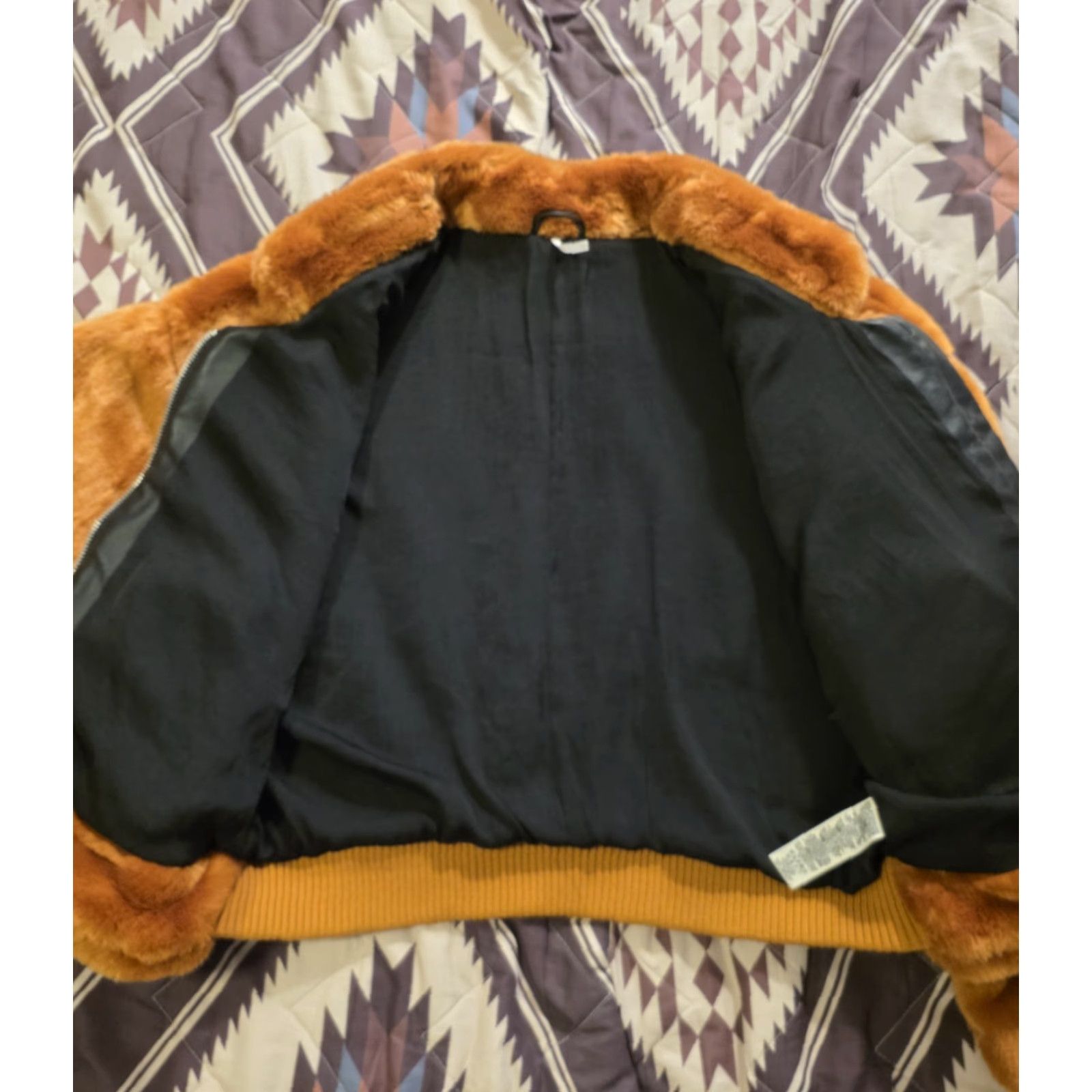 Free People VINTAGE Free People Faux Fur Bomber Jacket Terracotta Women's Small EUC Size S / US 4 / IT 40 - 7 Thumbnail