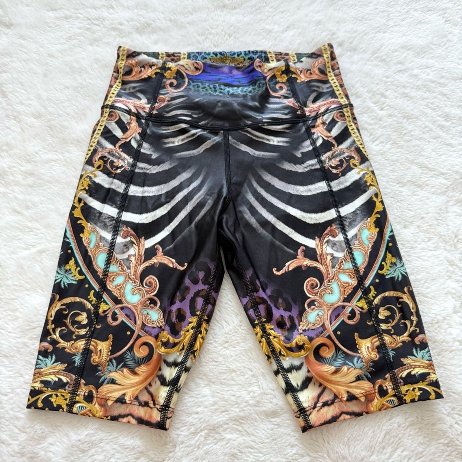 CAMILLA NWT!!! Camilla women bike shorts size XS Retail 229$ Size 27" / US 4 / IT 40 - 6 Thumbnail