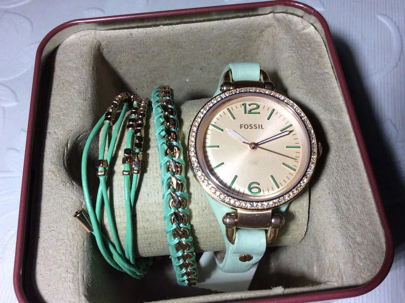 Fossil Fossil Women's Georgia green Watch with two leather braclete Size ONE SIZE - 1 Thumbnail