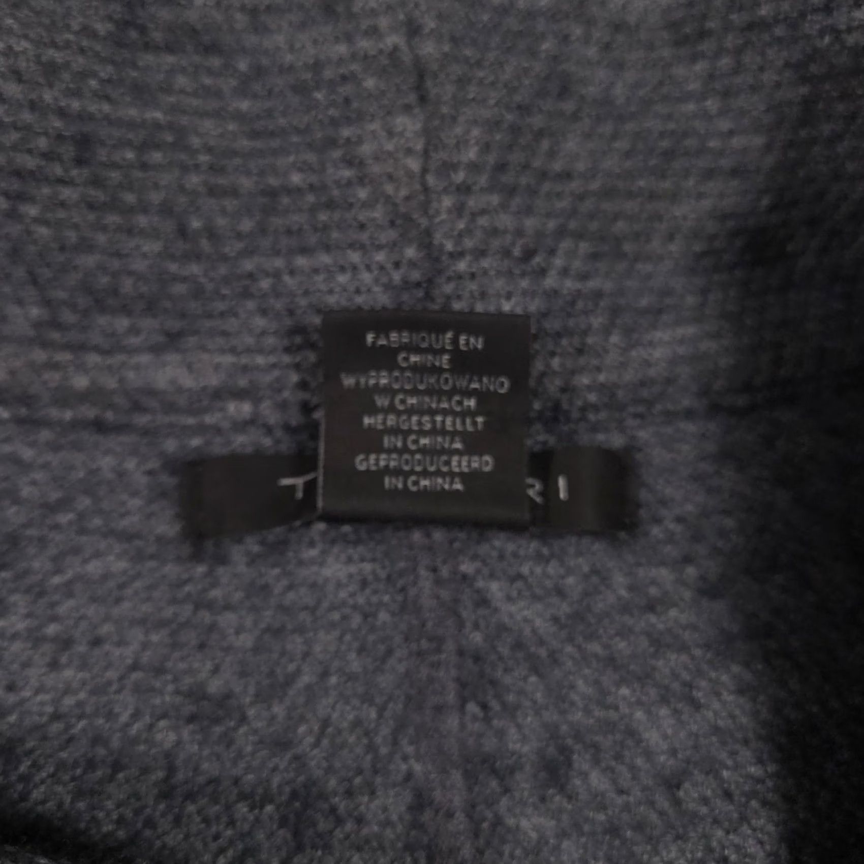 Vintage Tahari Sweater Tunic Womens M Gray Cowl Knit Long Sleeve Asymmetrical Front Overlay Casual Winter VINTAGE? Size M / US 6-8 / IT 42-44 - 7 Thumbnail