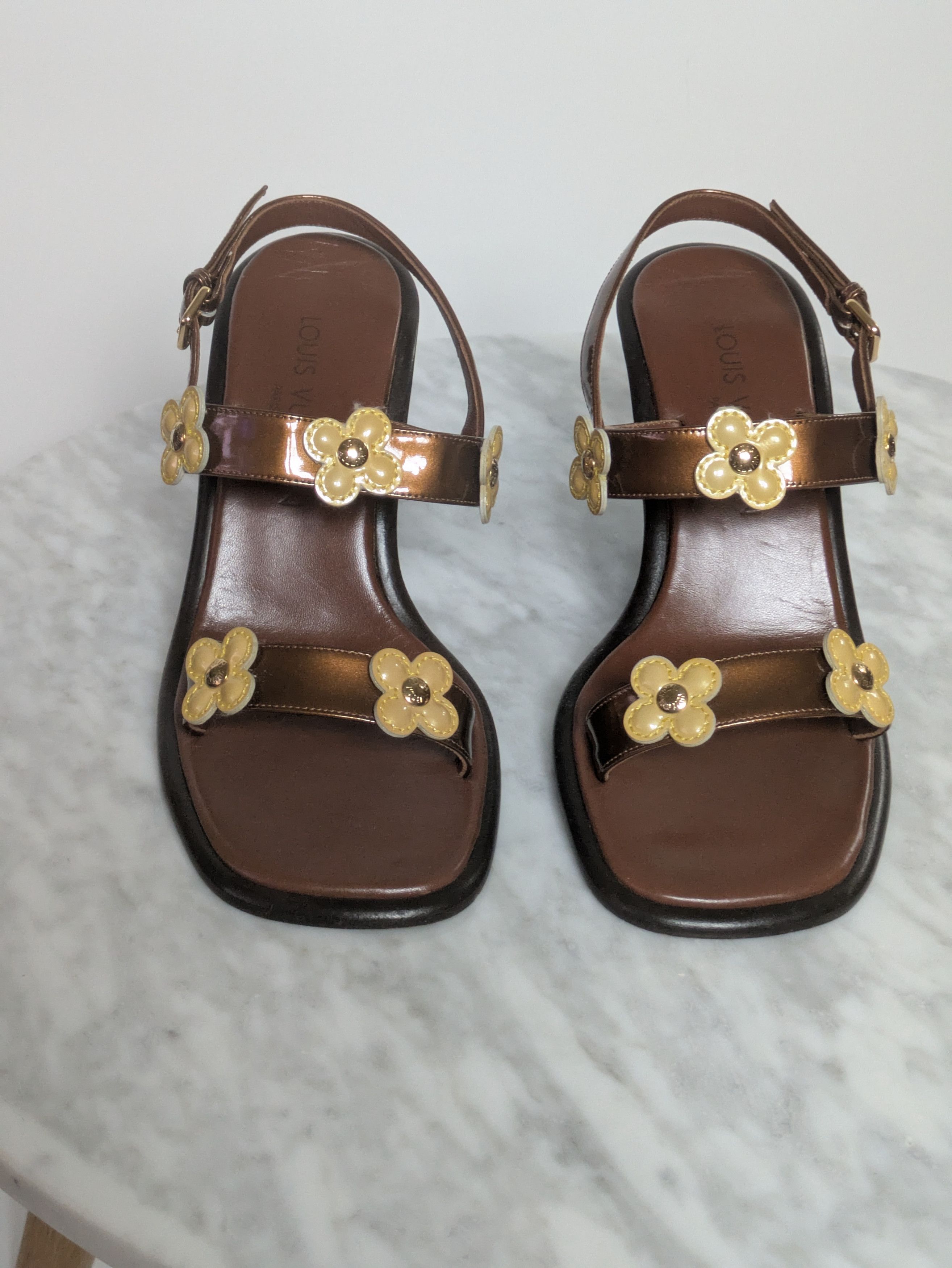 Louis Vuitton Early 2000s Louis Vuitton Chunky Flower Block Heel Sandals Size US 6 / IT 36 - 2 Thumbnail