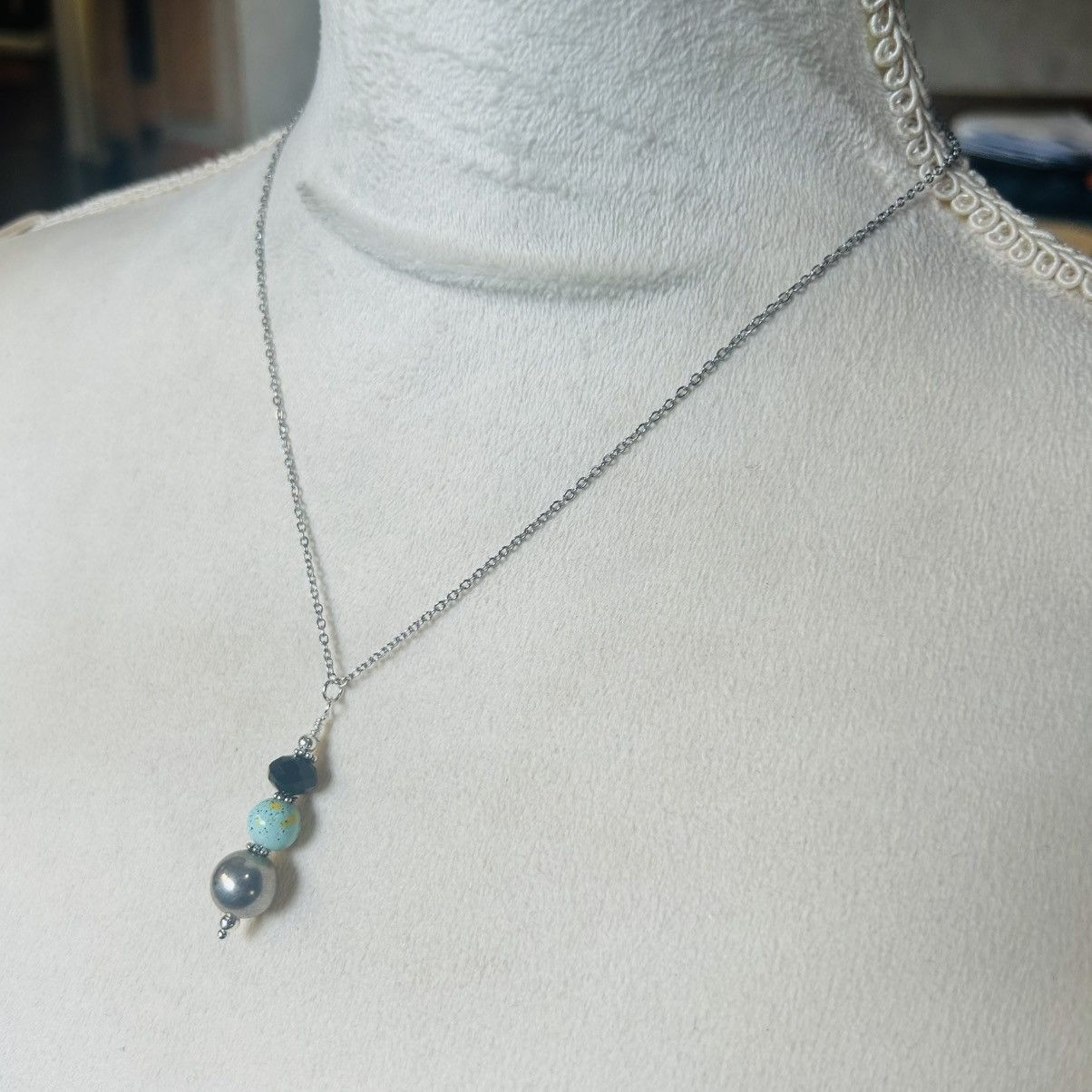 Handmade Handcrafted art glass bead drop pendant on chain necklace Size ONE SIZE - 4 Thumbnail