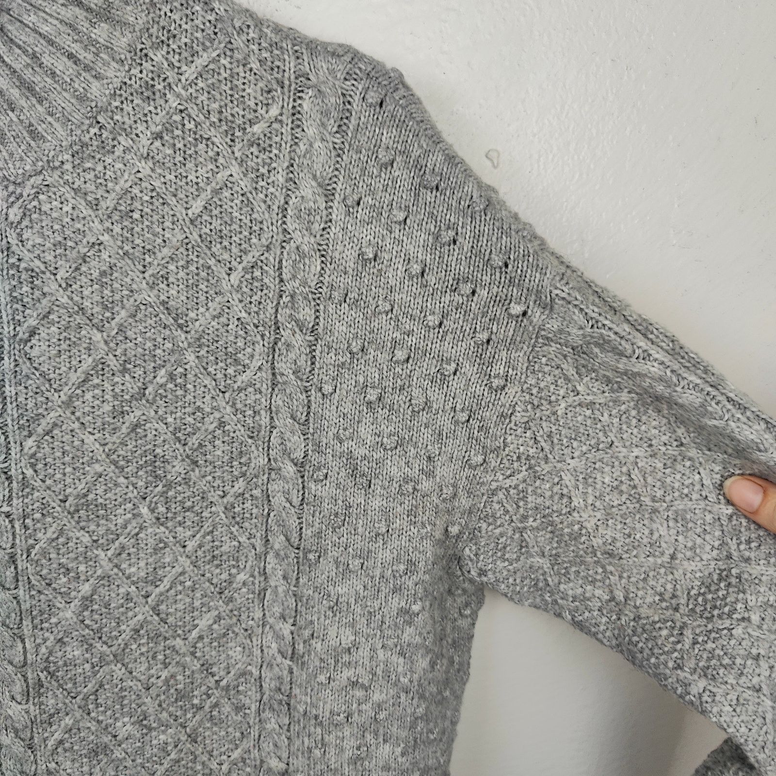 Other Ann Taylor Cableknit Sweater Womens Medium Gray Size M / US 6-8 / IT 42-44 - 3 Thumbnail