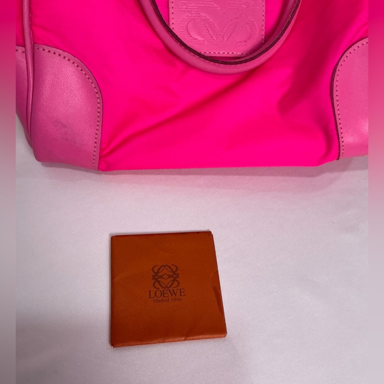 Loewe Loewe Hot Pink Nylon Boston 32 Anagram Amazona Limited Editi Size ONE SIZE - 6 Thumbnail