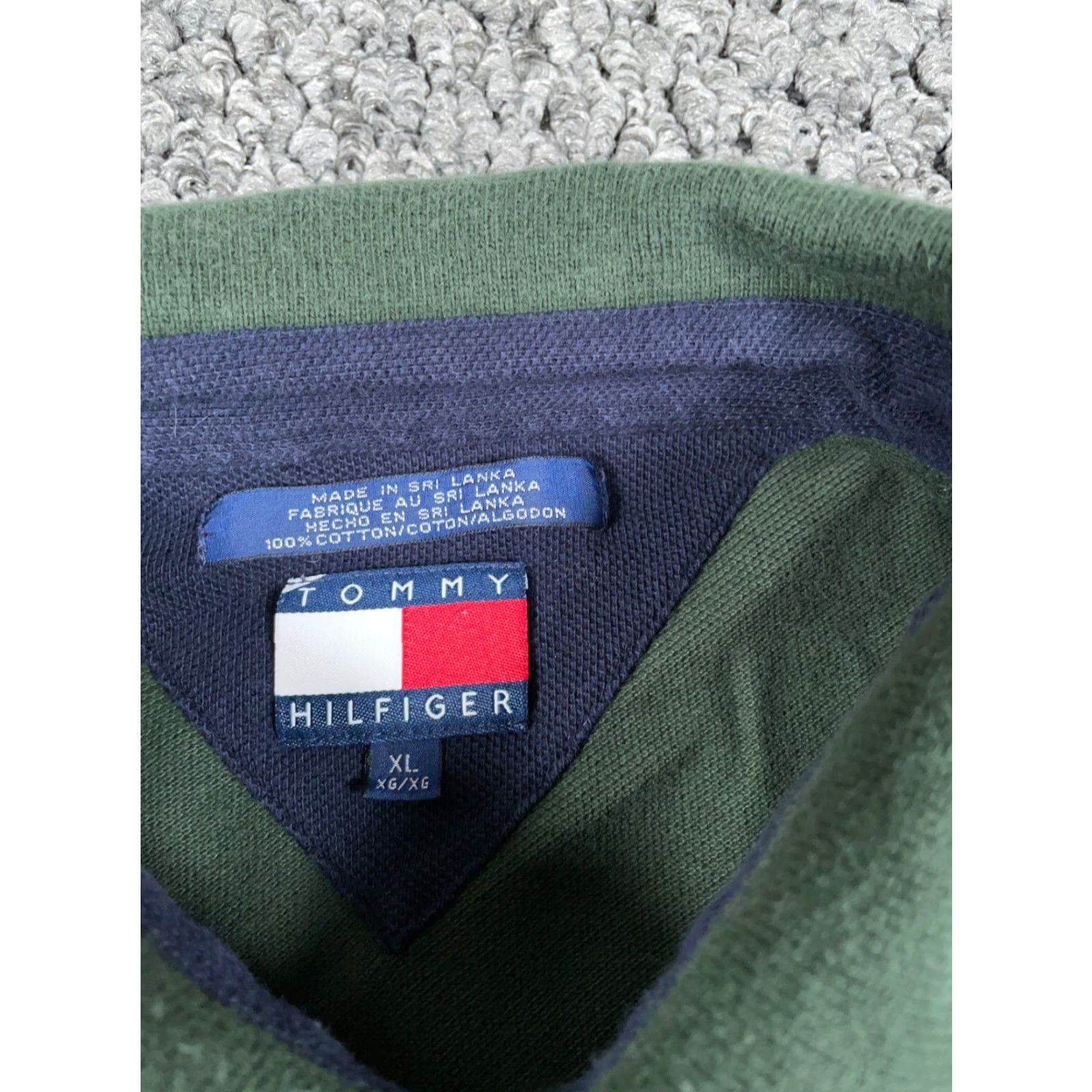 Tommy Hilfiger VINTAGE Tommy Hilfiger Polo Shirt Mens Large Striped Green Blue Logo Embroidered 90s Hipster Retro Polo Shirt Adult Large Mens Size US L / EU 52-54 / 3 - 3 Thumbnail