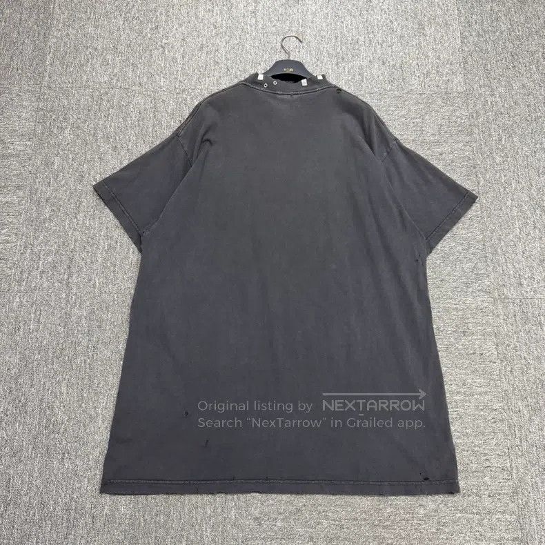 Balenciaga Balenciaga Ring Hole Destroyed Short Sleeve Size US M / EU 48-50 / 2 - 5 Thumbnail