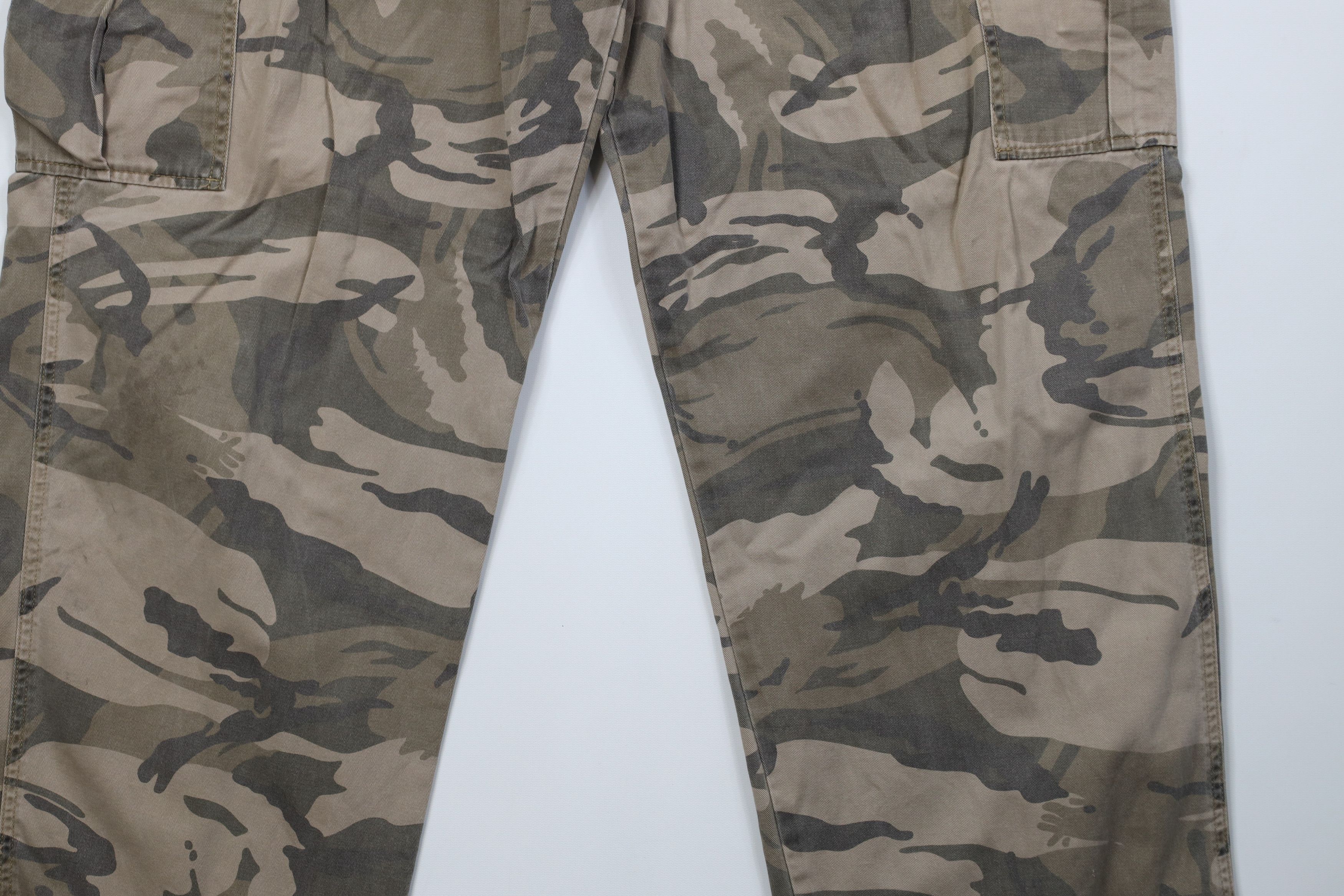 Wrangler Vintage Y2K Wrangler Baggy Wide Leg Camouflage Cargo Pants Size US 42 / EU 58 - 4 Thumbnail