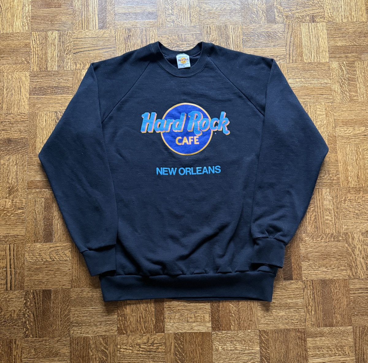 Hard Rock Cafe Vintage Hard Rock Cafe New Orleans Raglan Sweatshirt Size US XL / EU 56 / 4 - 1 Thumbnail