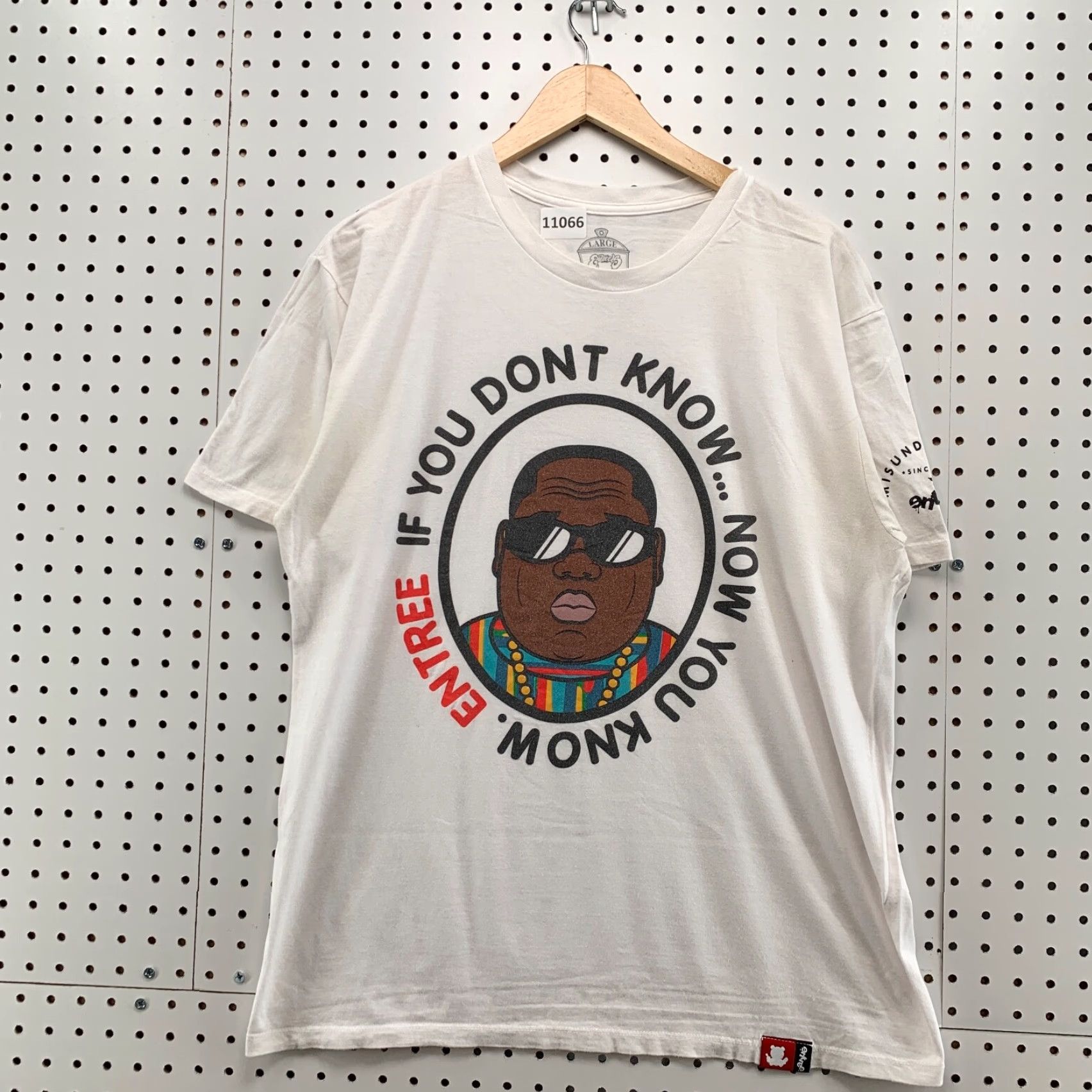 tentree VINTAGE Biggie Shirt Mens L White If You Dont Know Hip Hop Rap Music TEE 21x28.5 Size US L / EU 52-54 / 3 - 2 Thumbnail