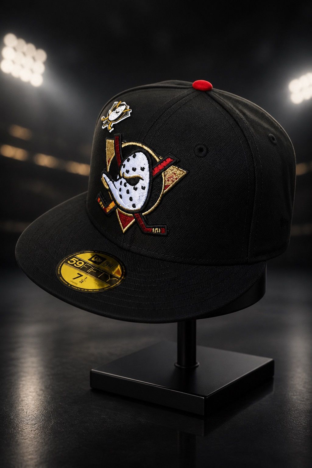 New Era Exclusive Anaheim Ducks NHL 7 1/8 59fifty Black/Gray Bottom Size ONE SIZE - 3 Thumbnail