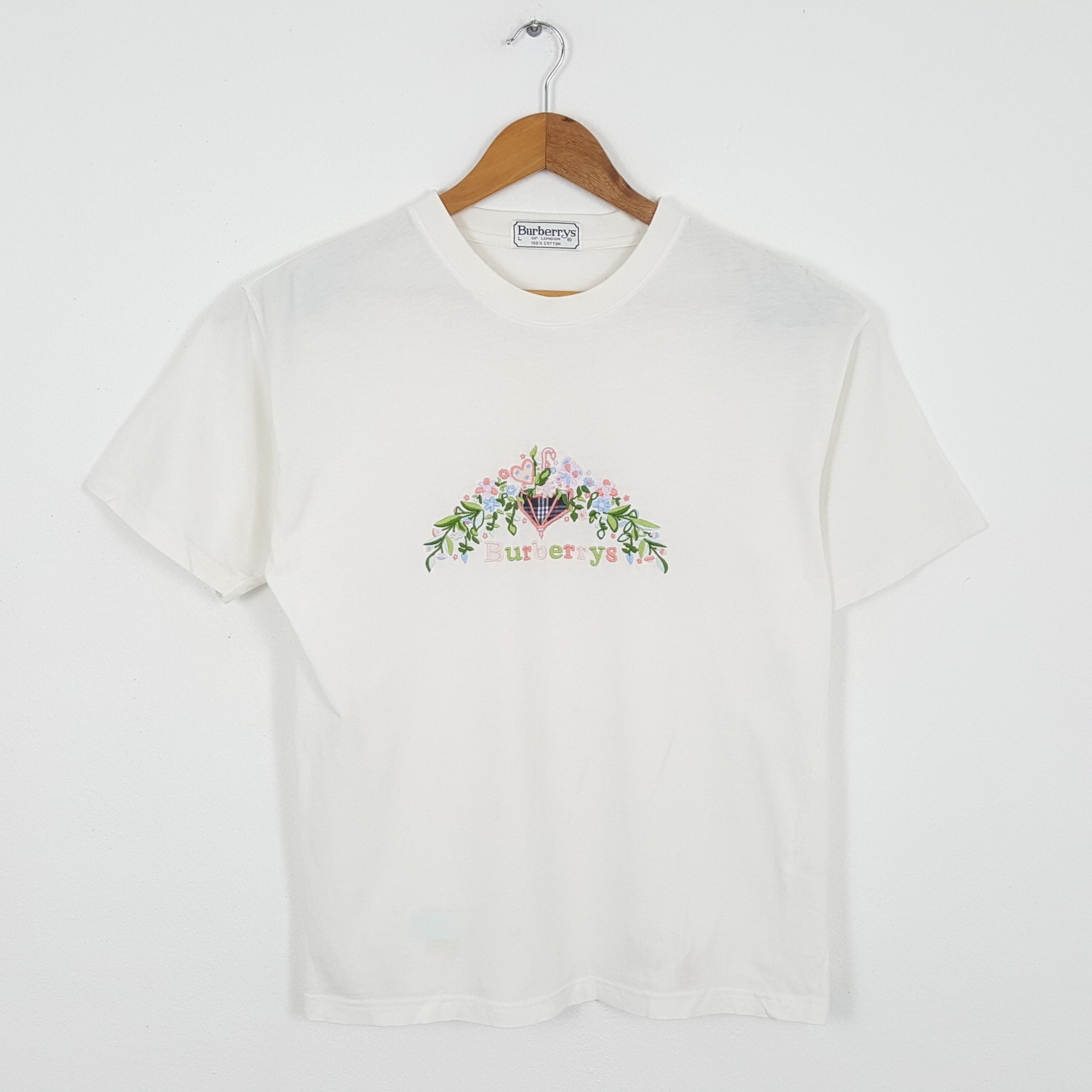 image of Burberrys Luxury Fashion Brand T-Shirts in White, Men's (Size Medium)