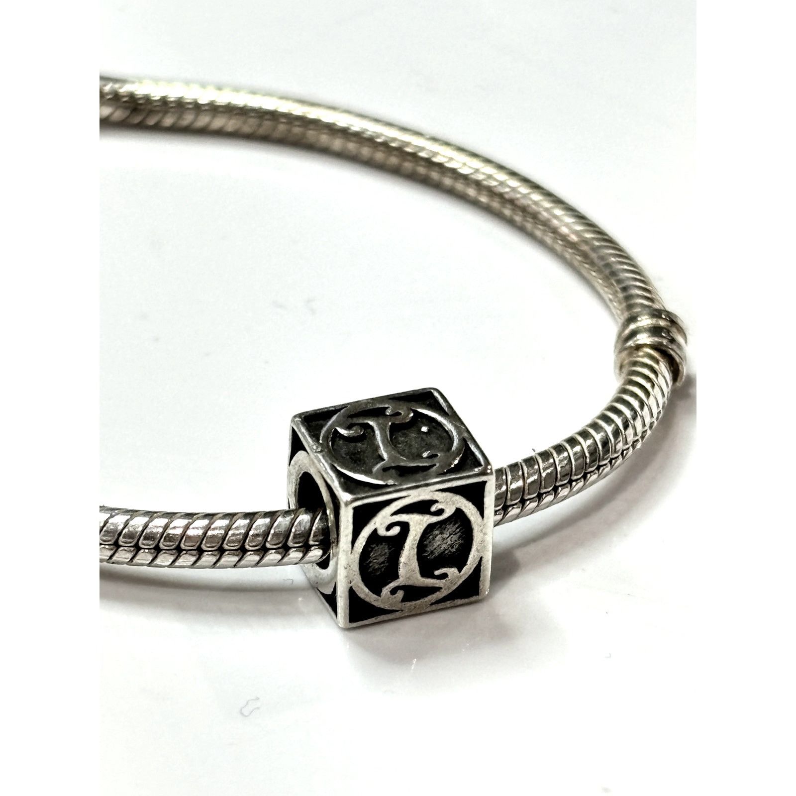 Other MICHAEL ANTHONY Sterling Silver Capital Letter I Cube Bead Size ONE SIZE - 1 Thumbnail