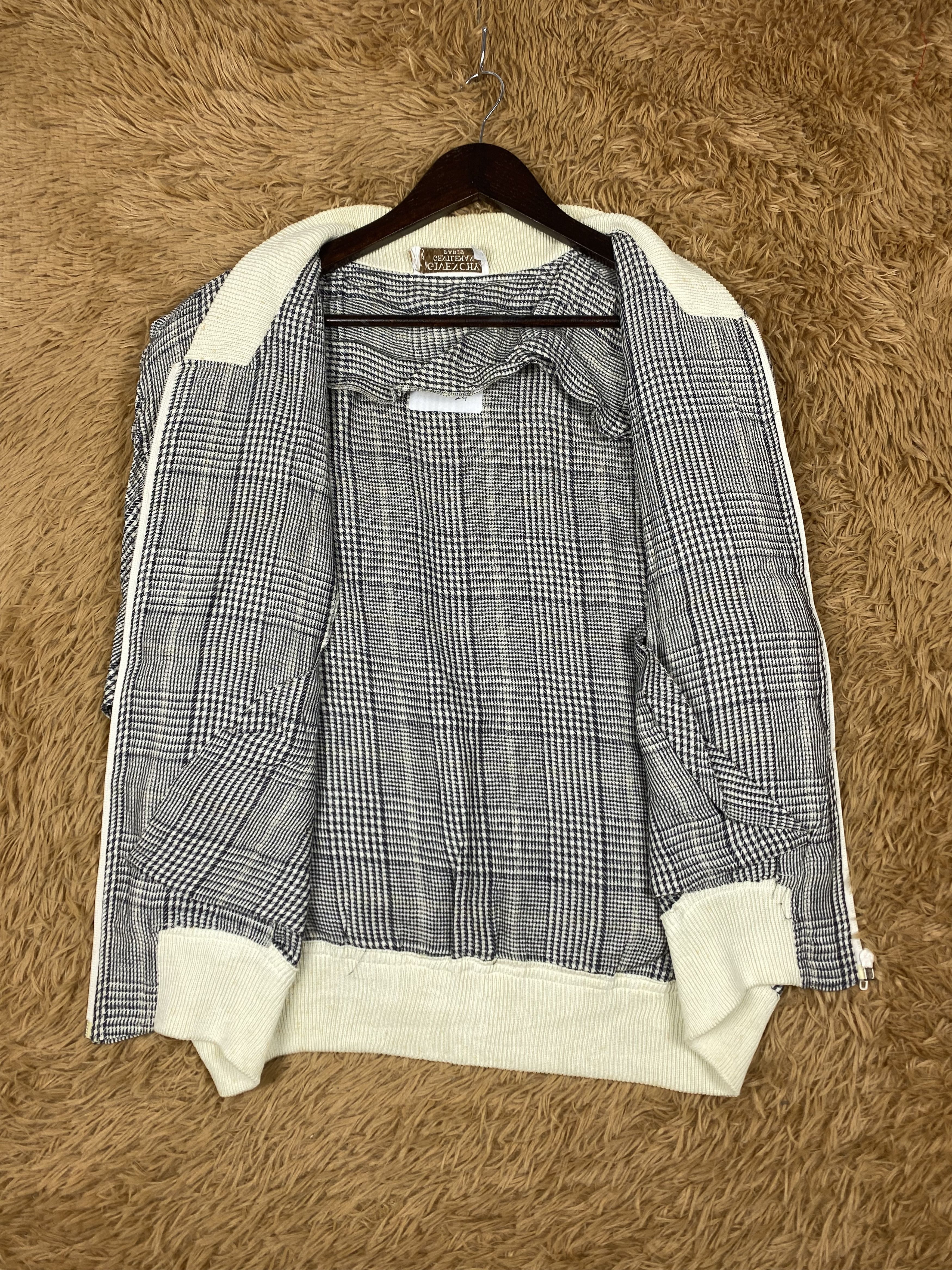 Givenchy Vintage Givenchy Gentleman Zip Up Jacket DJ0687 Size US S / EU 44-46 / 1 - 6 Thumbnail