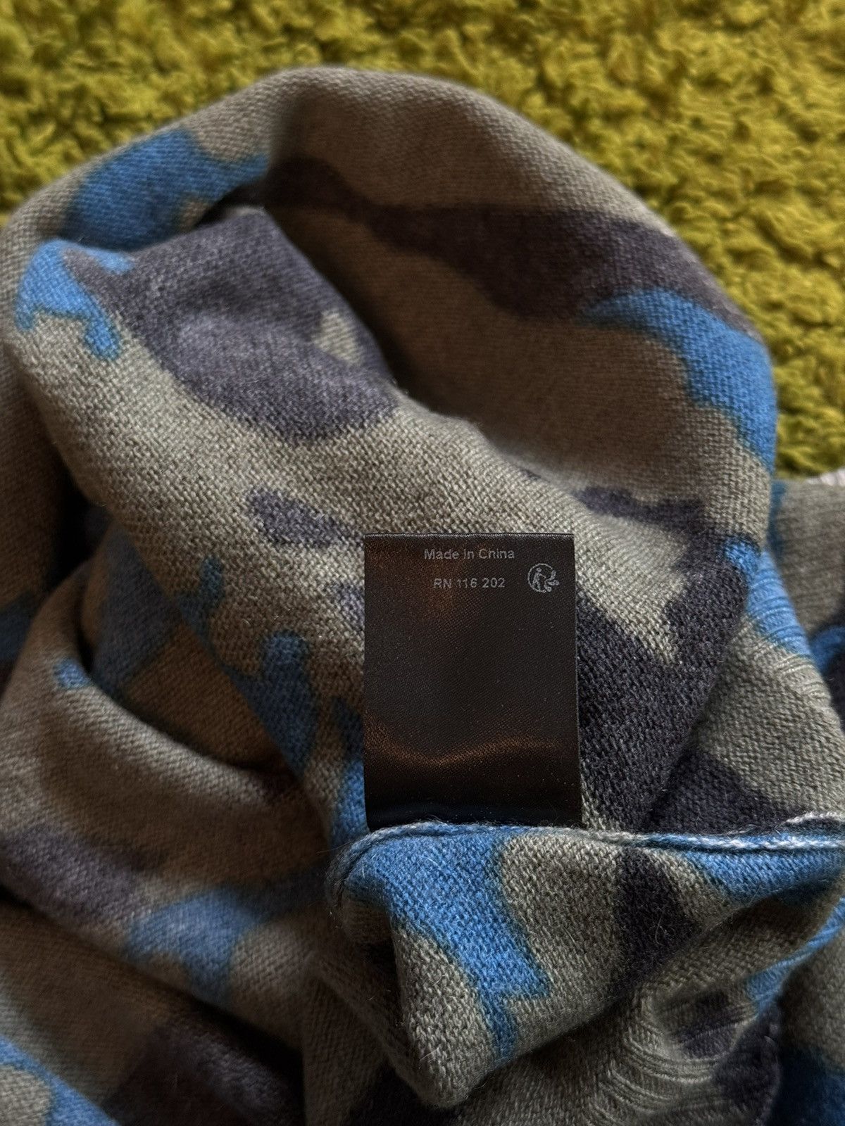Designer × Zadig & Voltaire Zadig & Voltaire 100% cashmere avant Garde camo sweater Size L / US 10 / IT 46 - 6 Thumbnail