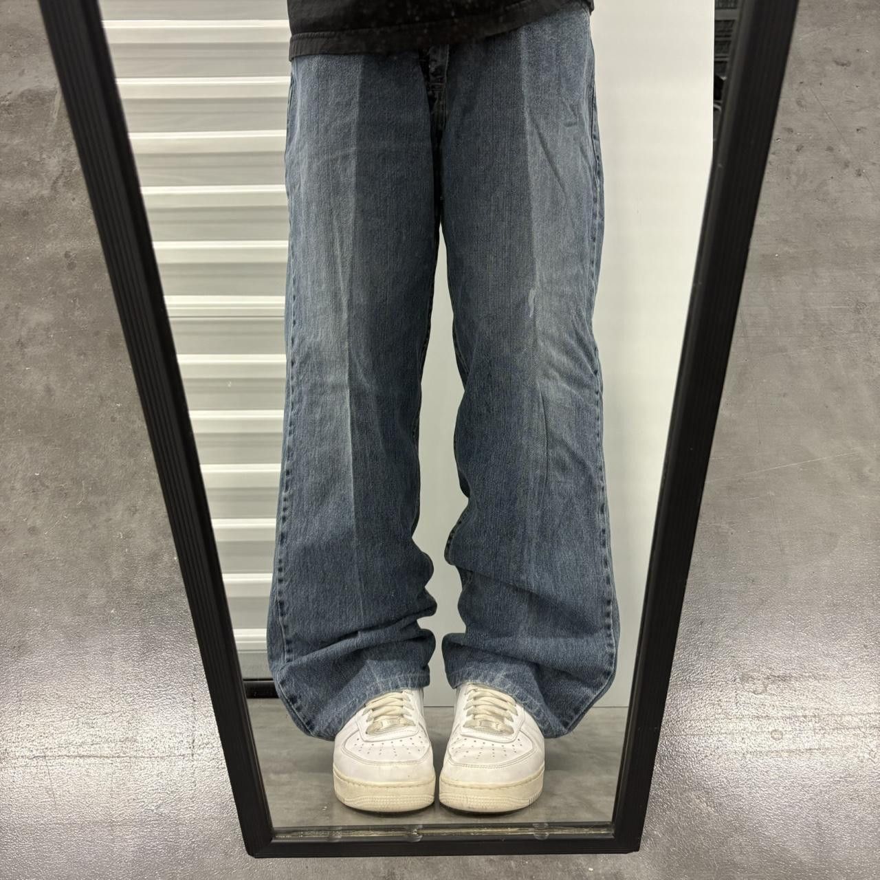 Vintage Crazy Vintage Y2K/2000s Baggy Grunge Dark Wash Relaxed Lee Denim Jeans! Size US 36 / EU 52 - 1 Thumbnail