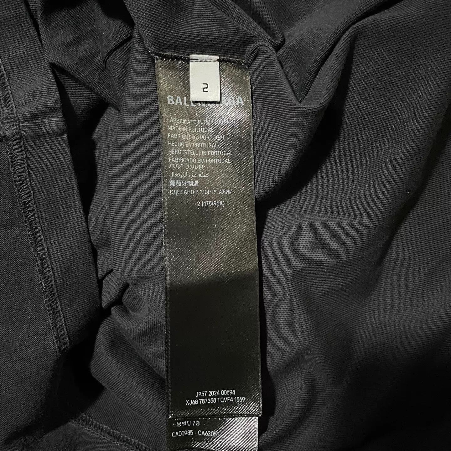 Balenciaga Balenciaga Inside Out Distressed Washed T-Shirt Size 2 NWT Size US M / EU 48-50 / 2 - 5 Thumbnail
