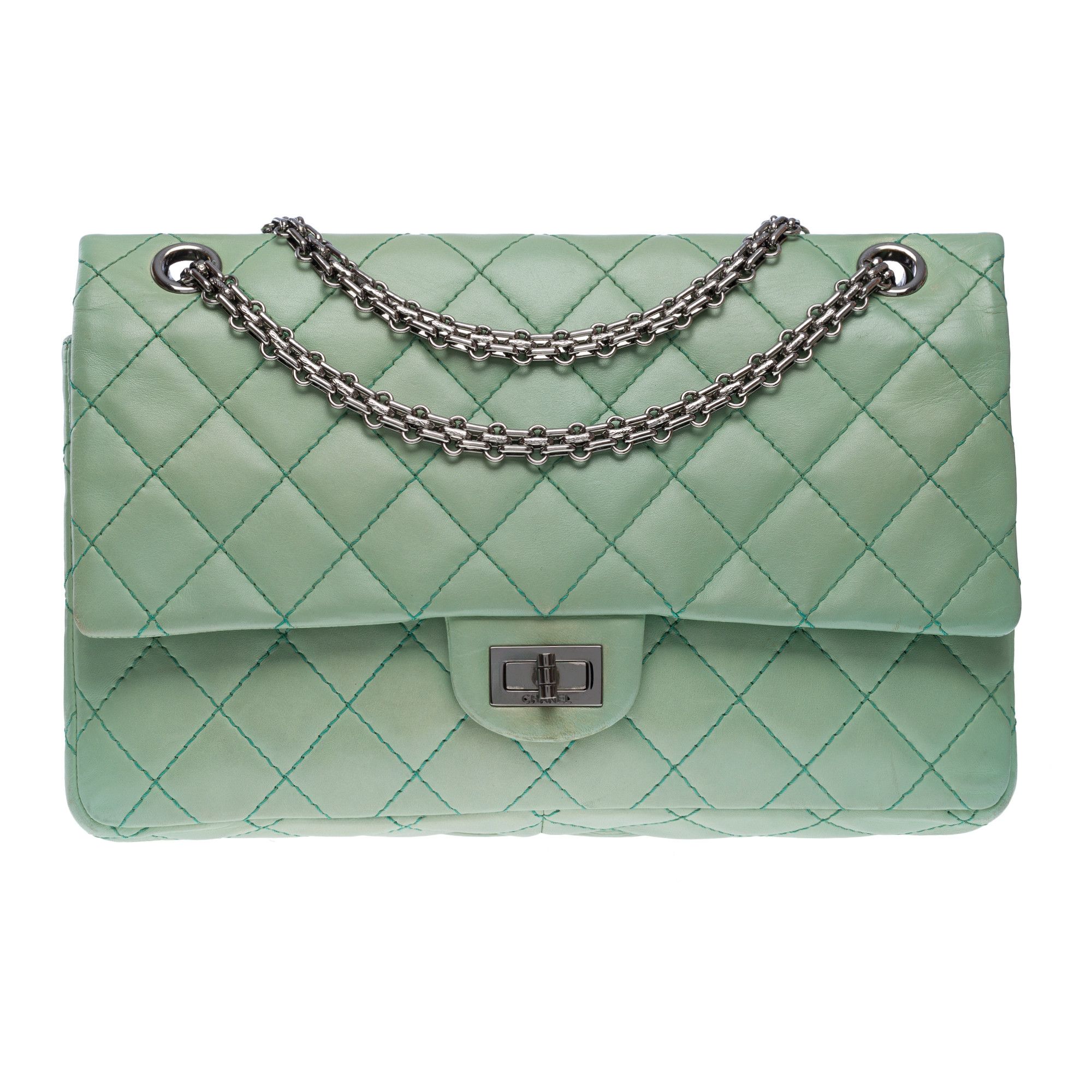 Chanel CHANEL 2.55 in Green Leather Size ONE SIZE - 2 Thumbnail