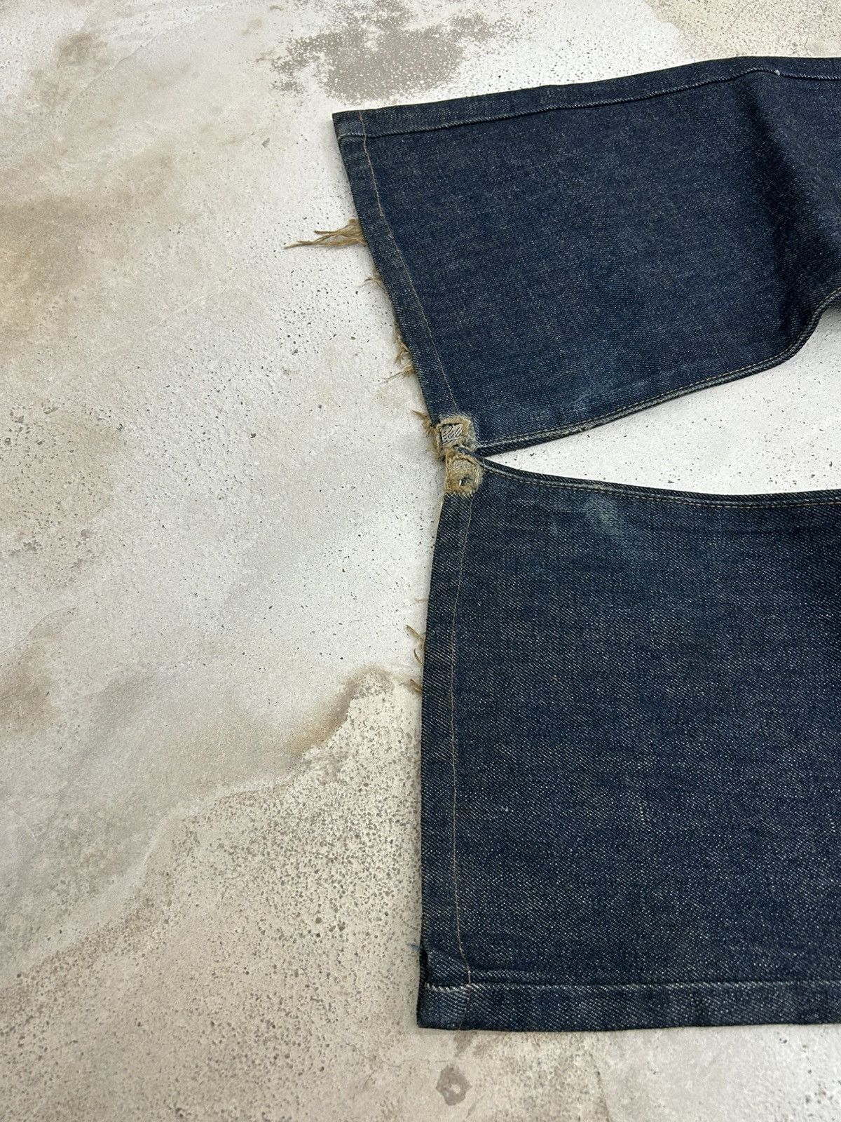 Edwin × Japanese Brand × Vintage Vintage Flare Edwin Japan 53 400XX Distressed Jeans Denim Size US 29 - 4 Thumbnail