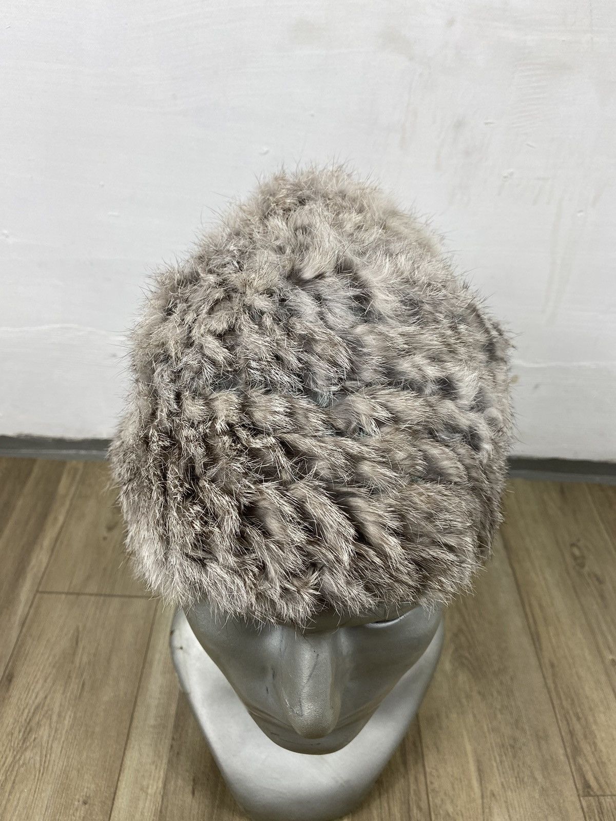 Japanese Brand Override Fur Beanie Hats Size ONE SIZE - 2 Thumbnail