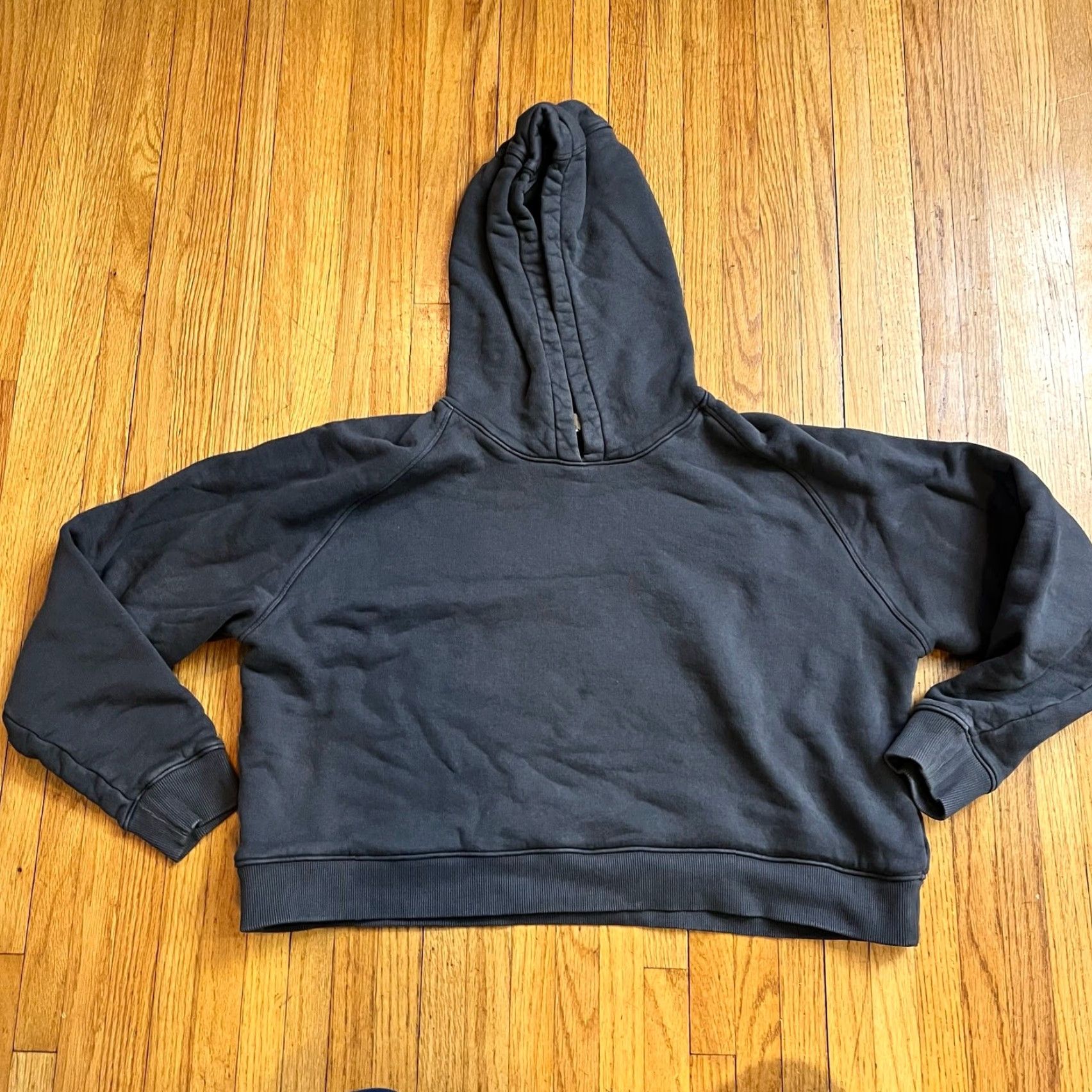 Outdoor Voices Outdoor Voices Hoodie Womens XL Gray Sweatshirt Crop Heavyweight Pullover Size XL / US 12-14 / IT 48-50 - 2 Thumbnail