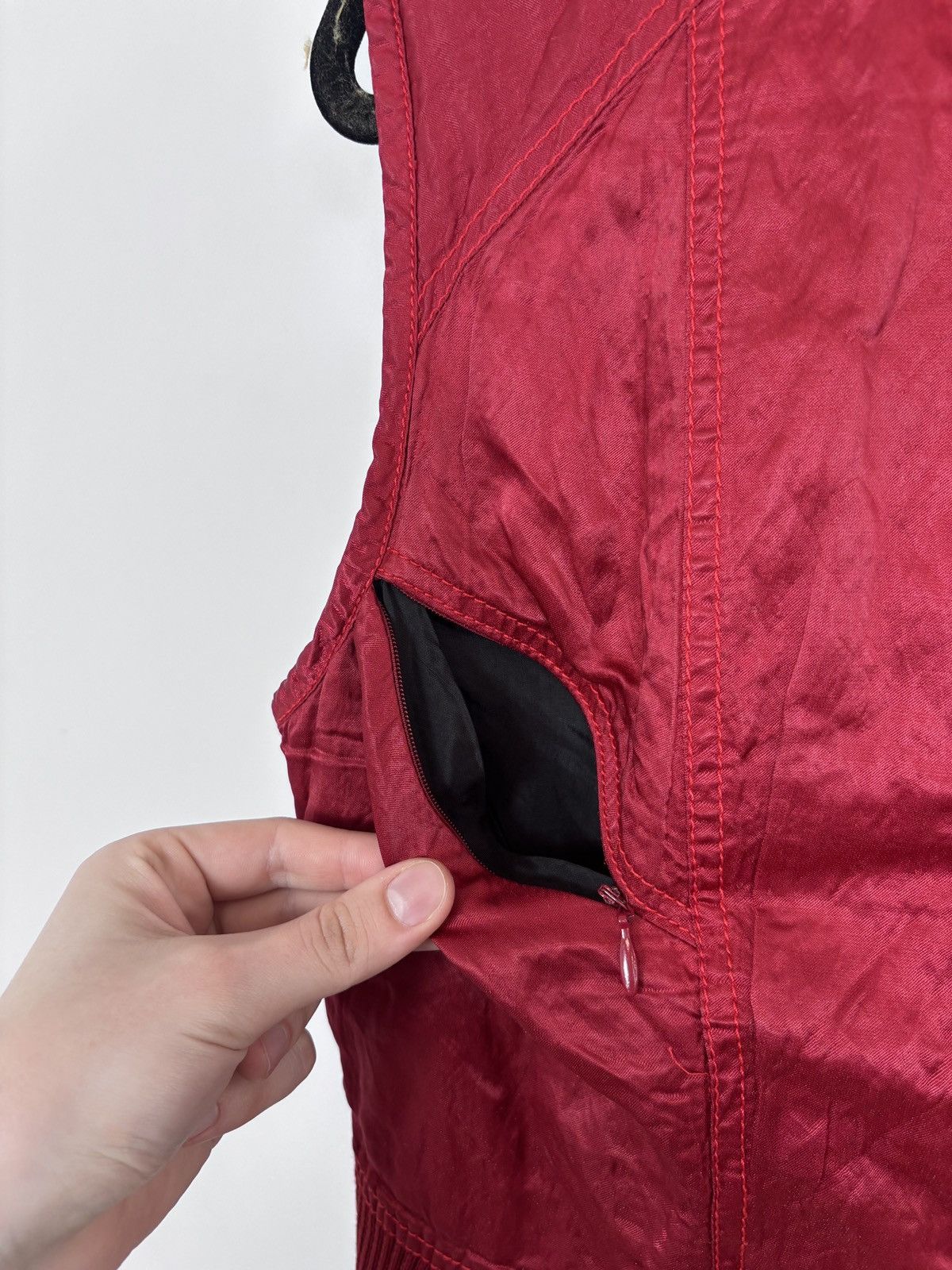 Other Vintage French Archival Women’s Red Vest Gilet Jacket Size M / US 6-8 / IT 42-44 - 11 Thumbnail