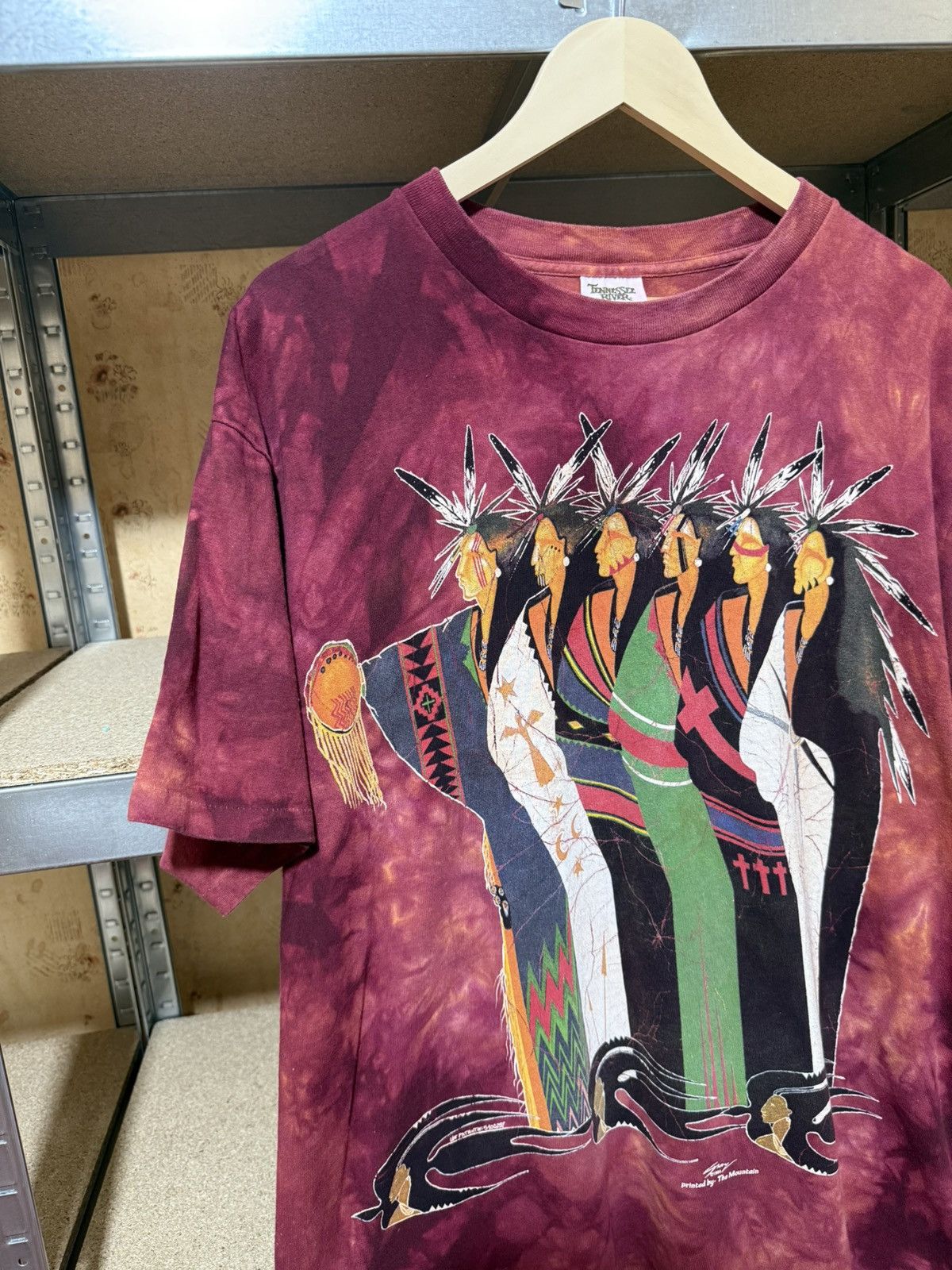 Vintage Vintage 1996 American Indians Made In USA Retro T-Shirt Size US XL / EU 56 / 4 - 3 Thumbnail
