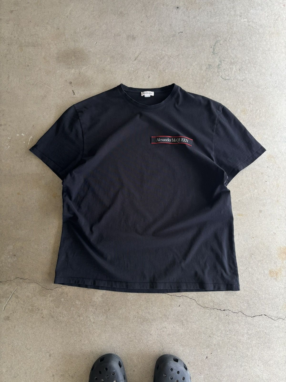 Alexander McQueen 2022 Alexander McQueen Tape Logo Boxy Black Tee Size US XL / EU 56 / 4 - 1 Thumbnail