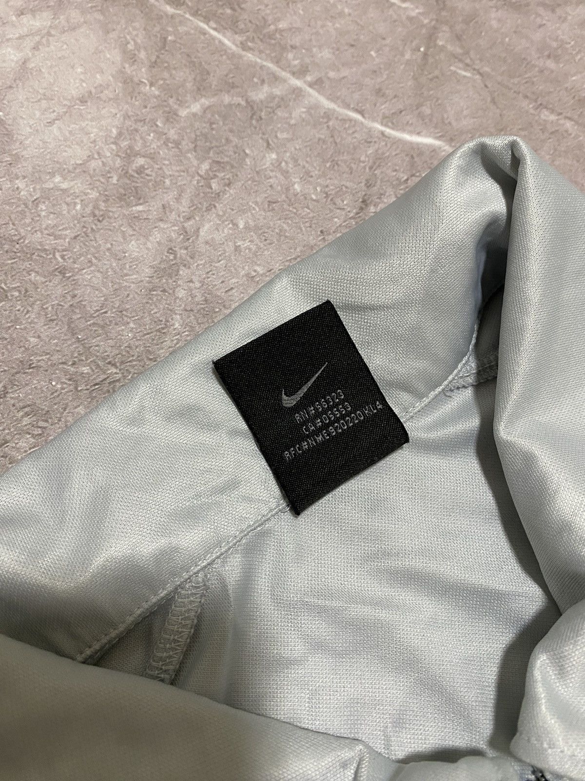 Nike × Vintage Vintage Y2K Nike Mini Centre Logo Polo Shirt 90s Retro Hype Size US XL / EU 56 / 4 - 12 Thumbnail