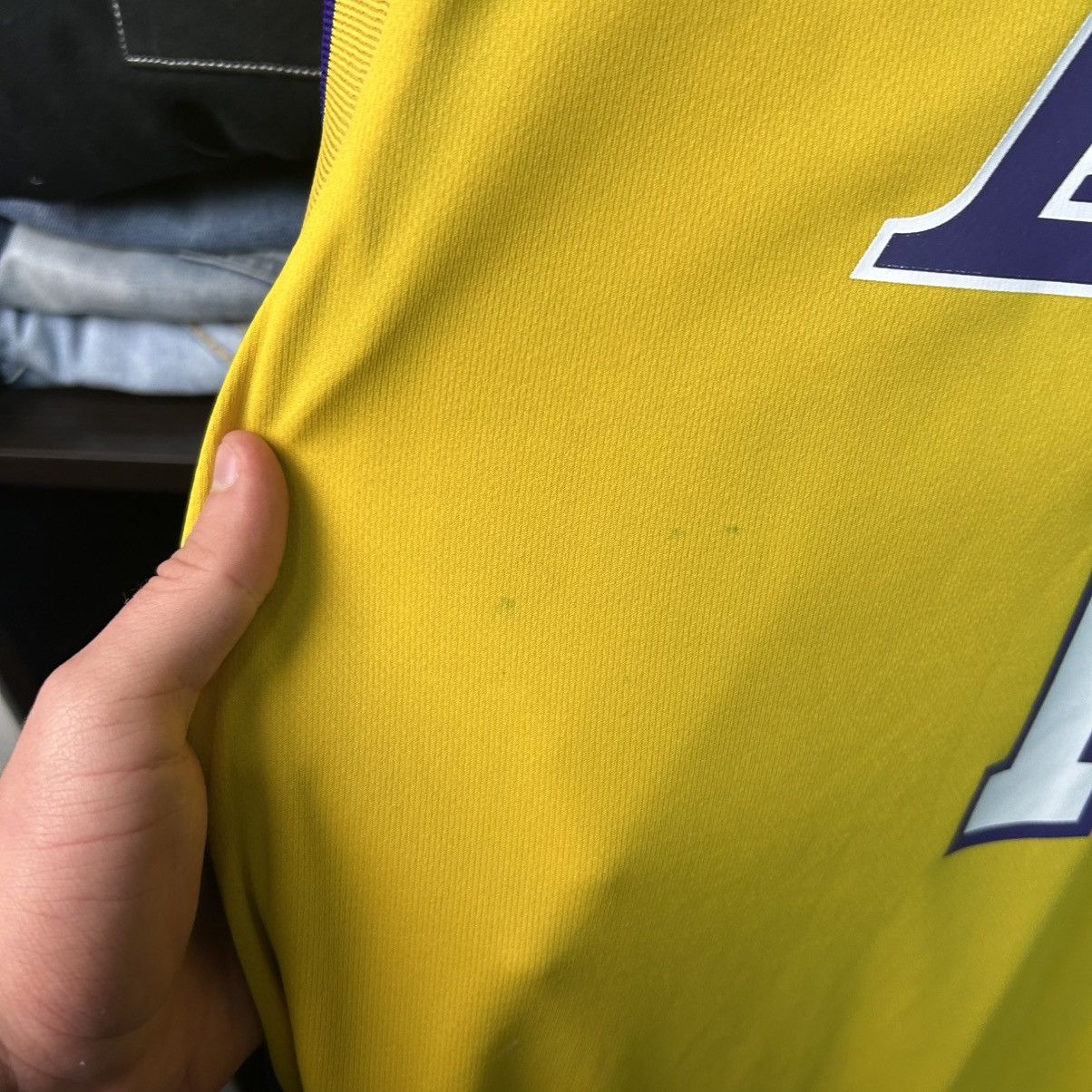 Adidas Vintage NBA Adidas Lakers 12 Howard Basketball Jersey size L Size US L / EU 52-54 / 3 - 7 Thumbnail